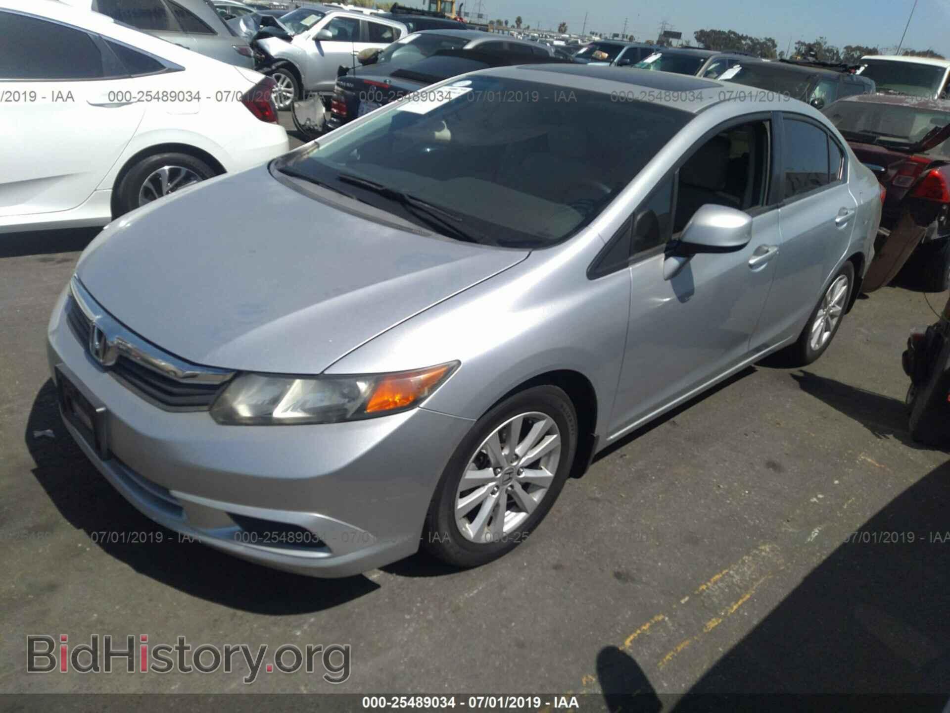 2012 HONDA CIVIC - VIN: 2HGFB2F97CH324201 - Фото 2