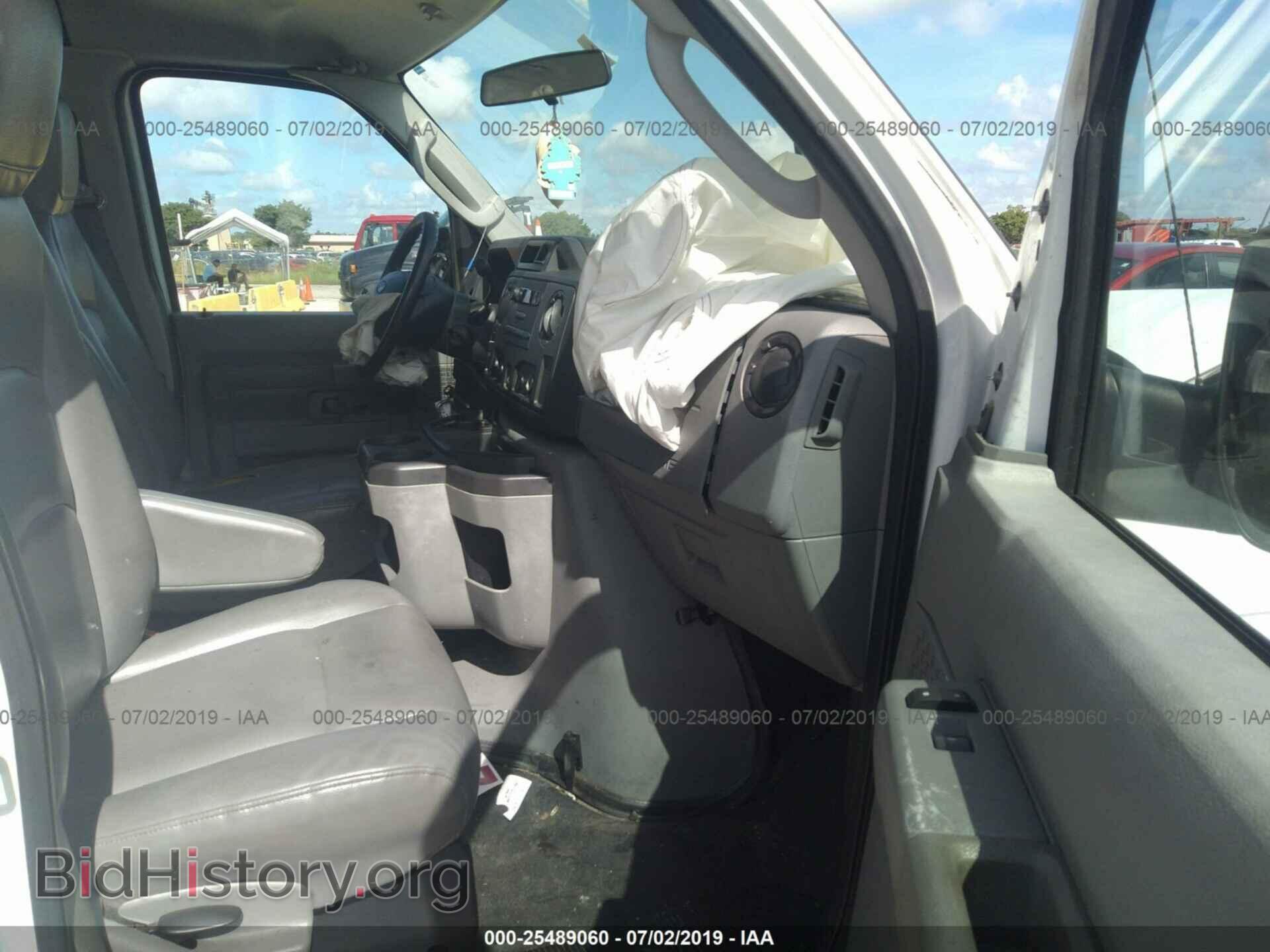 2010 FORD ECONOLINE - VIN: 1FTNE1EW0ADA21869 - Фото 5
