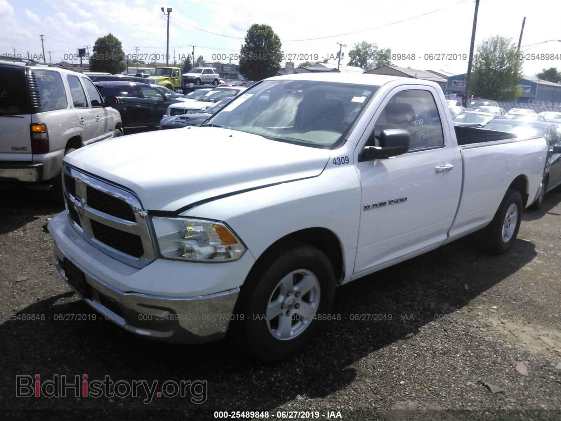 2011 DODGE RAM 1500 - VIN: 3D7JB1EP9BG524309 - Фото 2