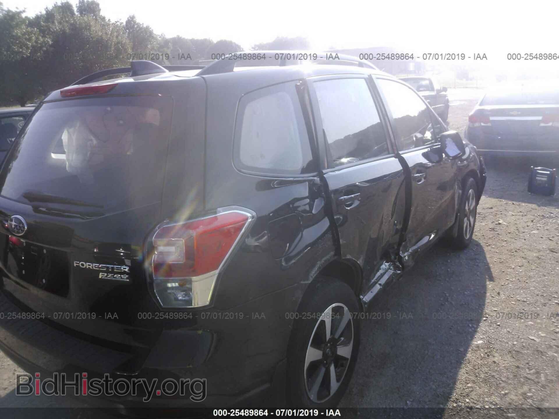 2017 SUBARU FORESTER - VIN: JF2SJABC2HH477353 - Фото 4