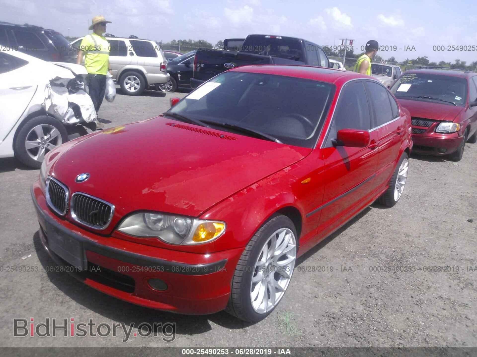 2003 BMW 330 - VIN: WBAEW53453PG23402 - Photo 2