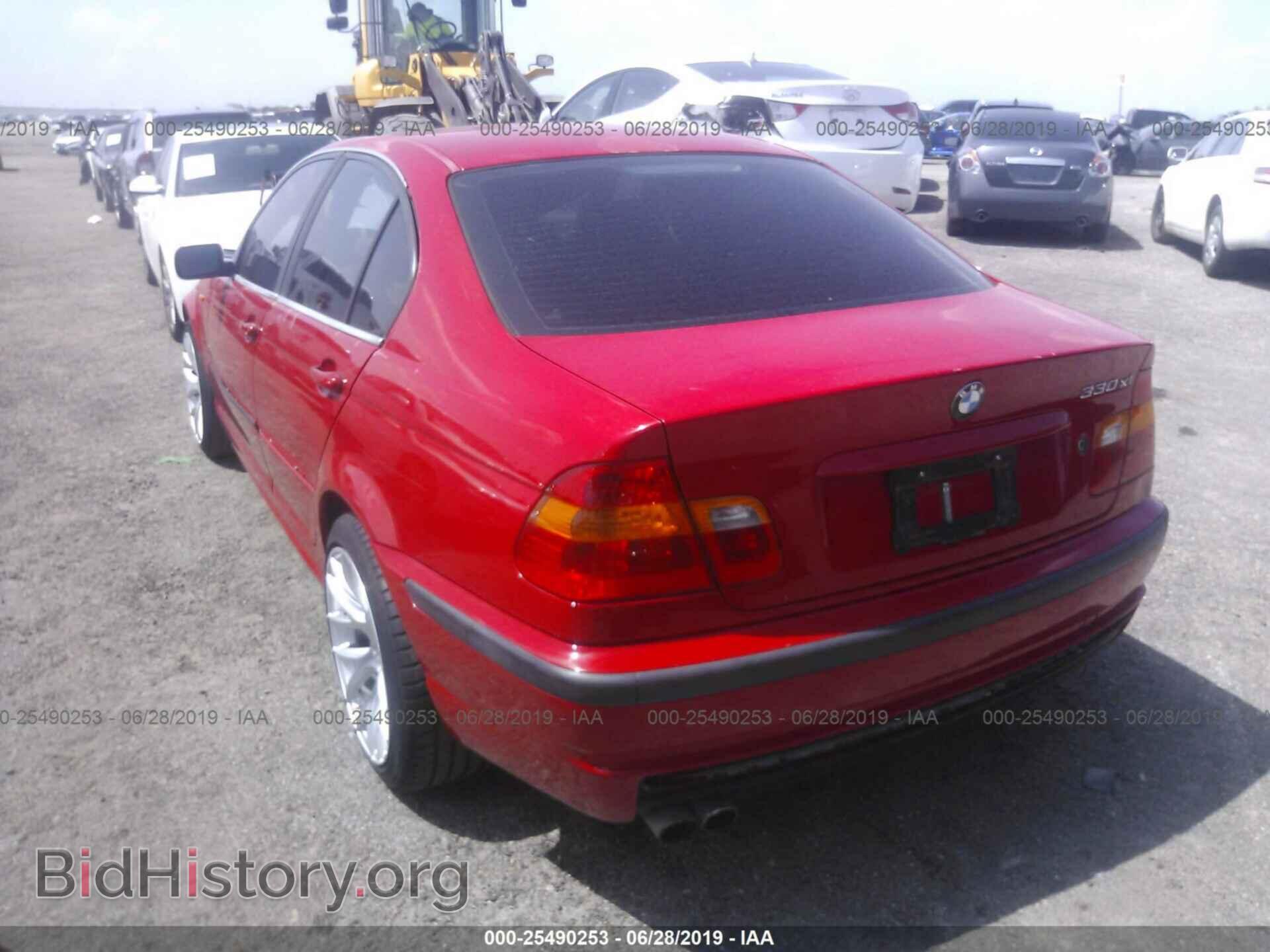 2003 BMW 330 - VIN: WBAEW53453PG23402 - Photo 3