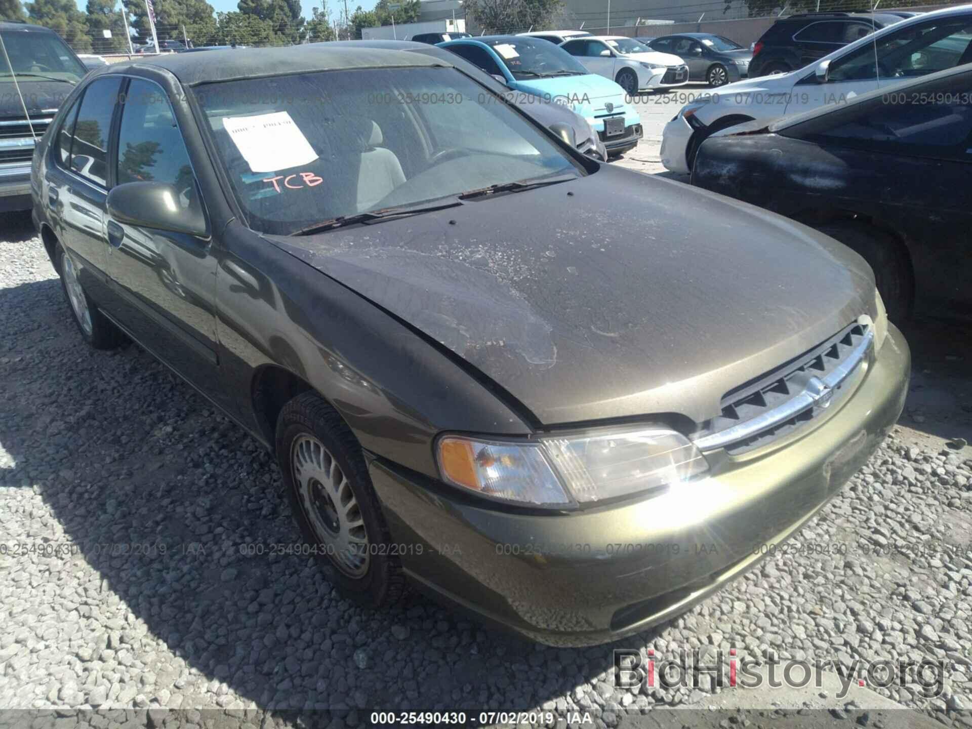 Photo 1N4DL01D2WC176295 - NISSAN ALTIMA 1998