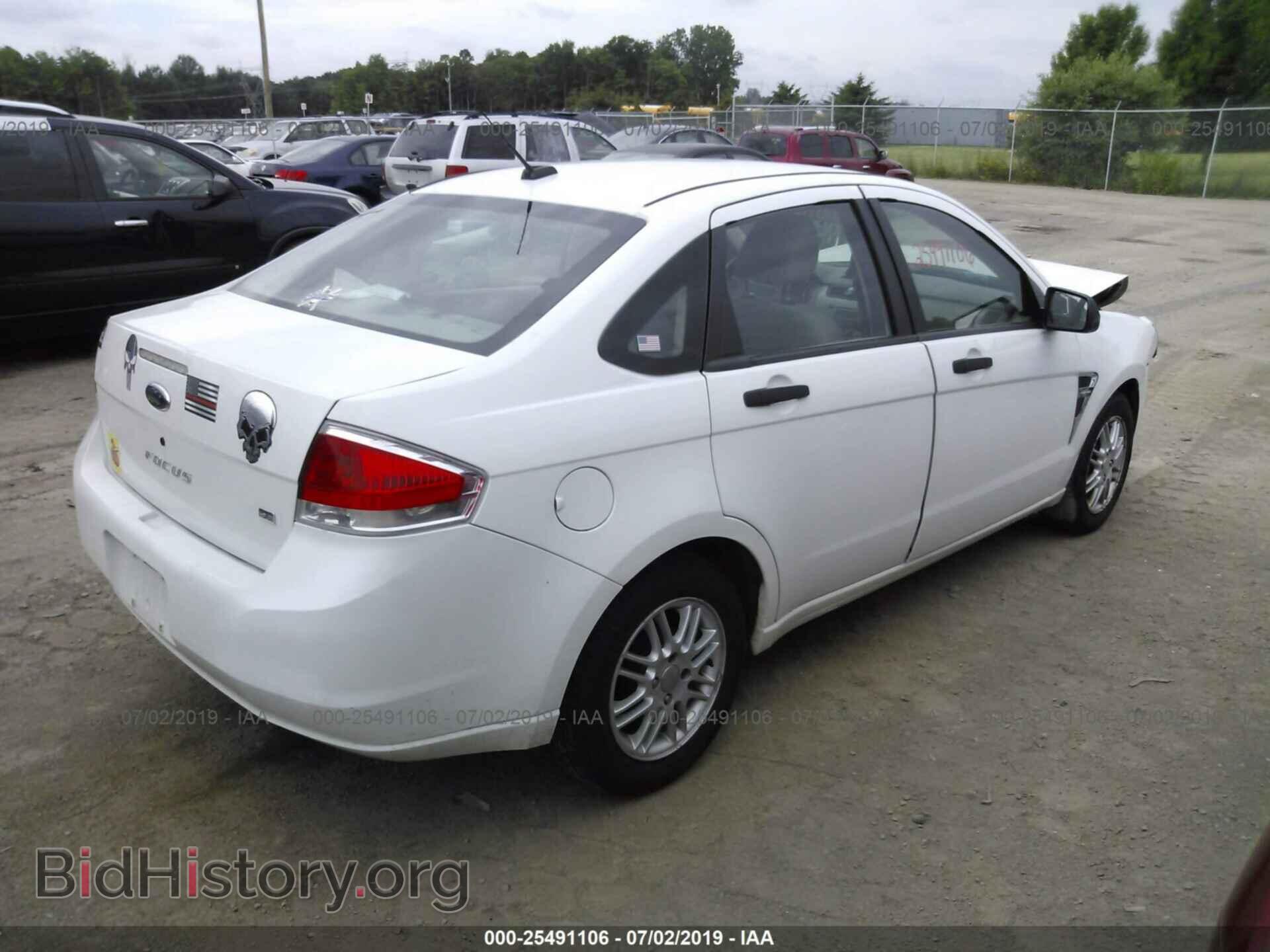 2008 FORD FOCUS - VIN: 1FAHP35N28W147858 - Фото 4
