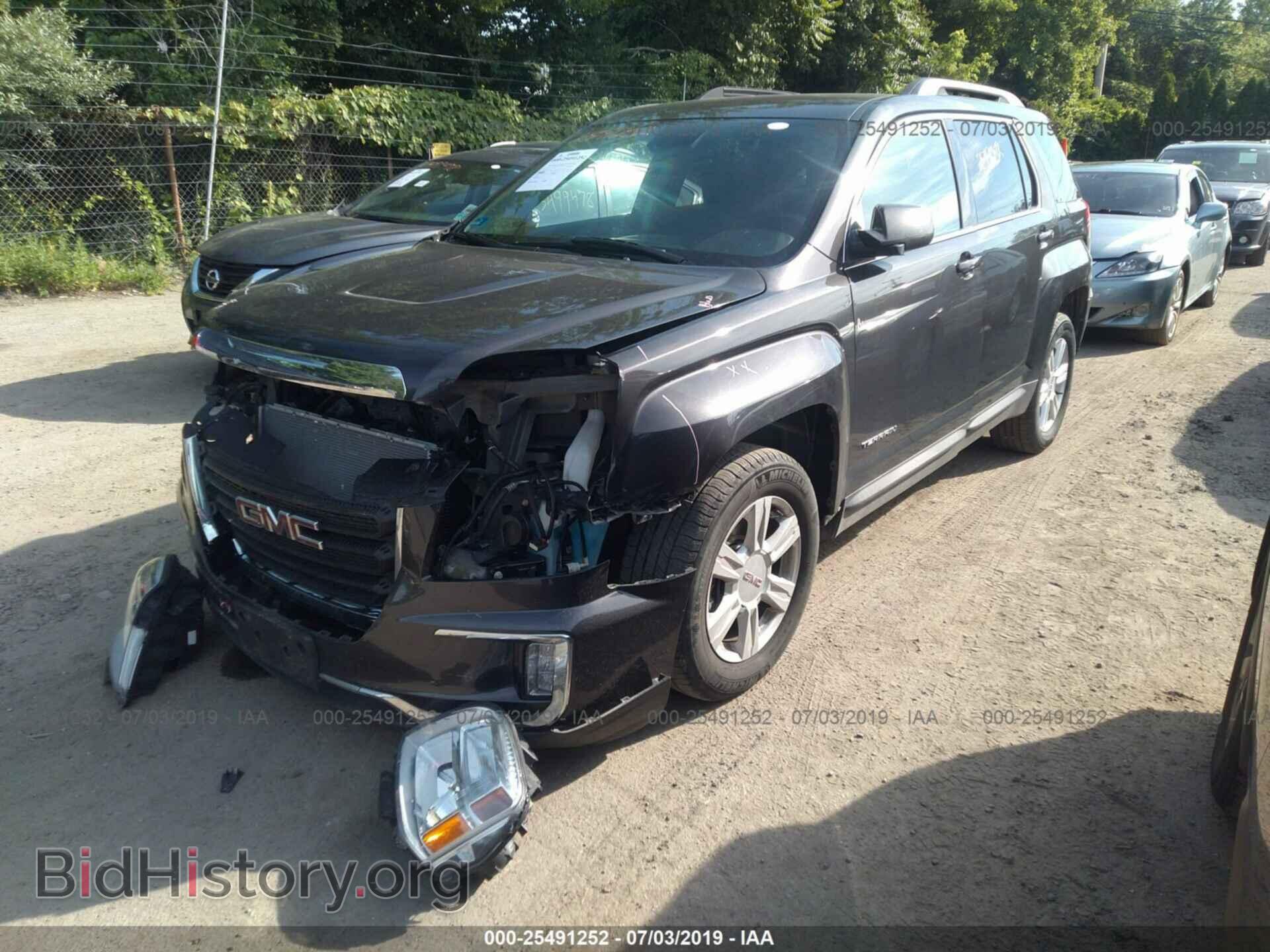2016 GMC TERRAIN - VIN: 2GKFLTE31G6113404 - Фото 2
