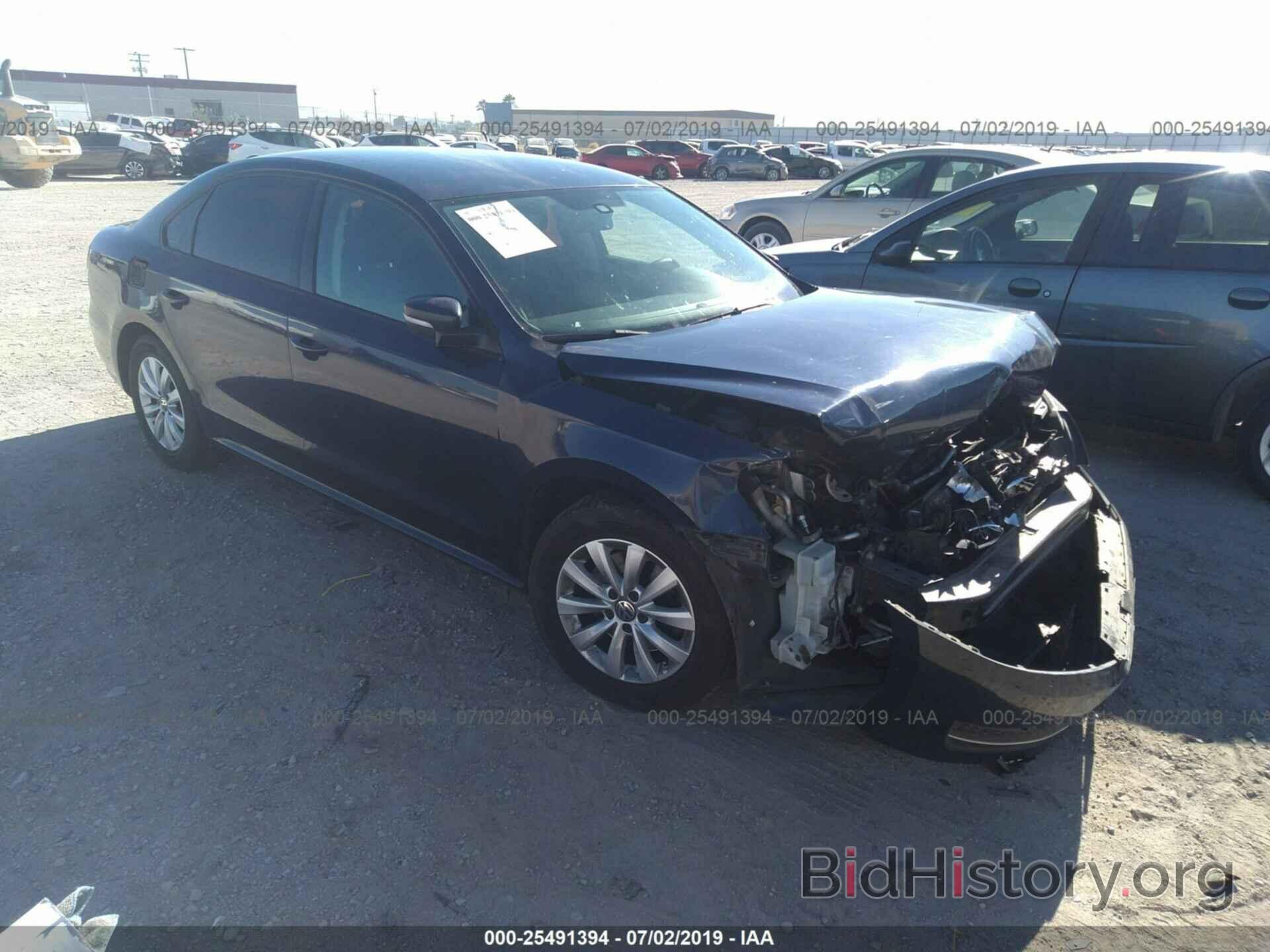 Photo 1VWAP7A37DC021527 - VOLKSWAGEN PASSAT 2013