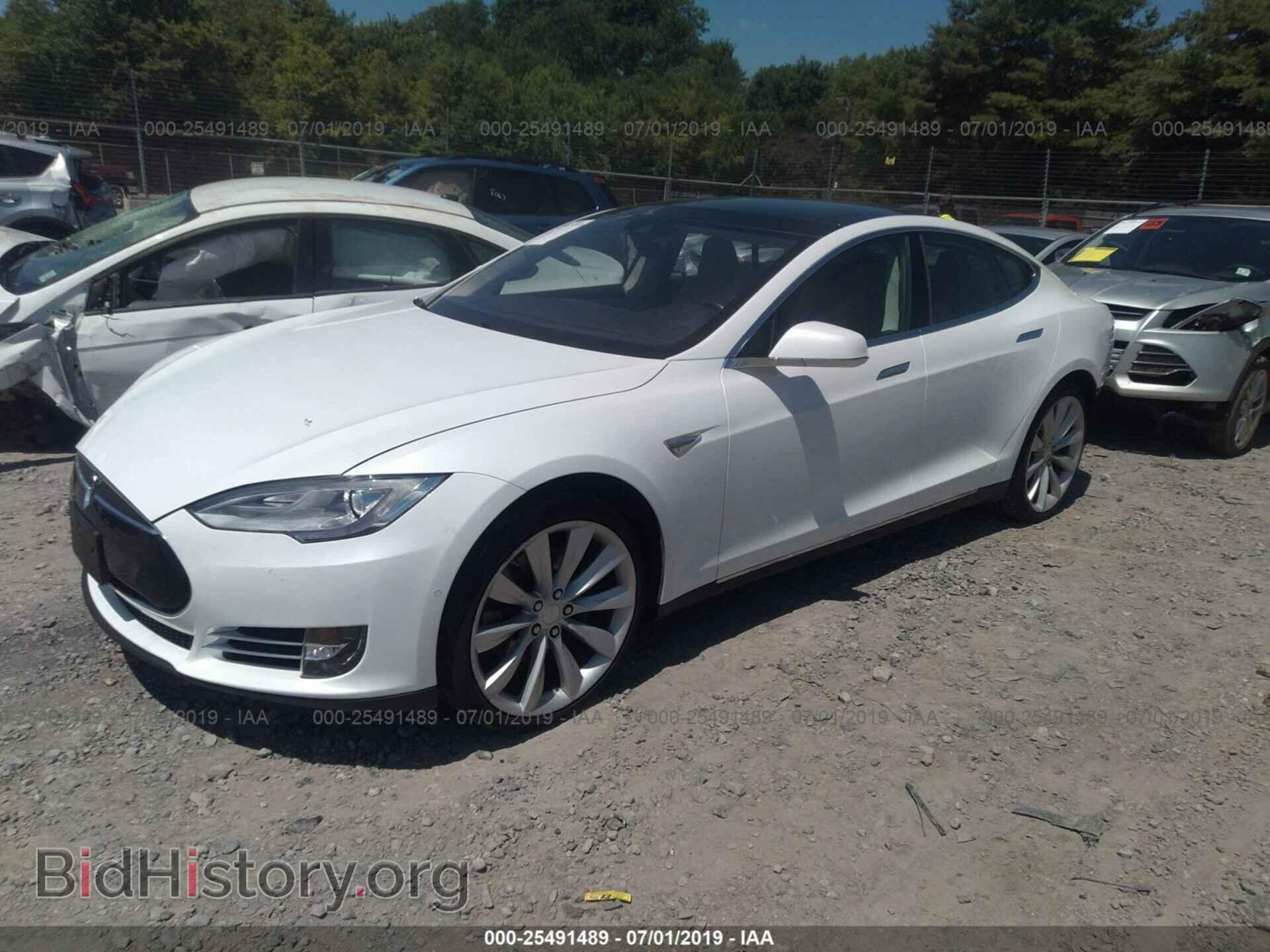 2016 TESLA MODEL S - VIN: 5YJSA1E29GF132370 - Фото 2