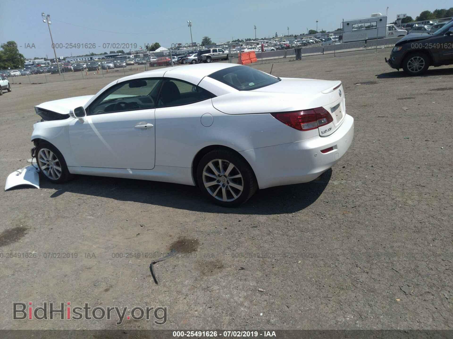 2010 LEXUS IS - VIN: JTHFF2C24A2503620 - Photo 3