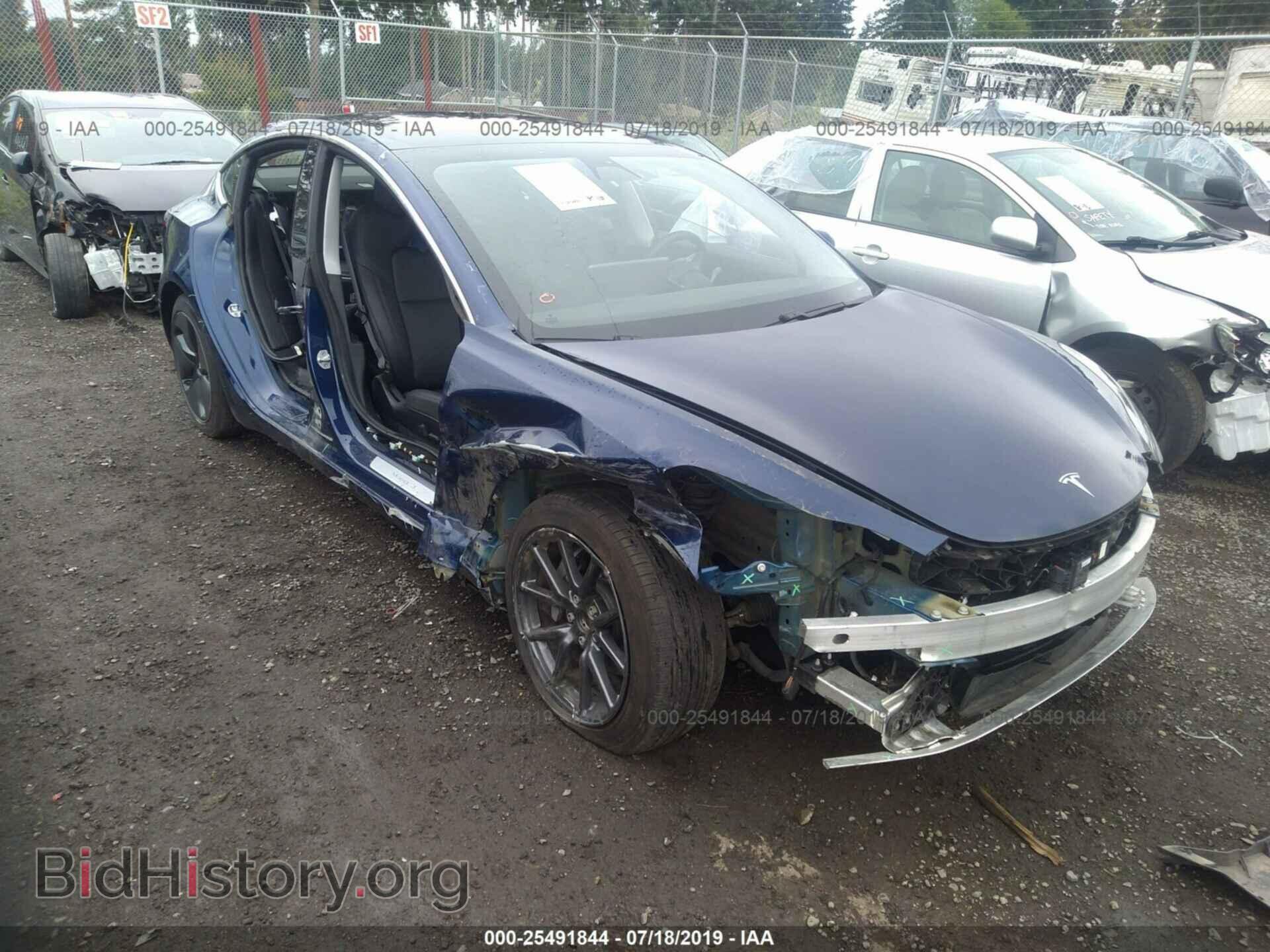 Photo 5YJ3E1EAXJF019437 - TESLA MODEL 3 2018