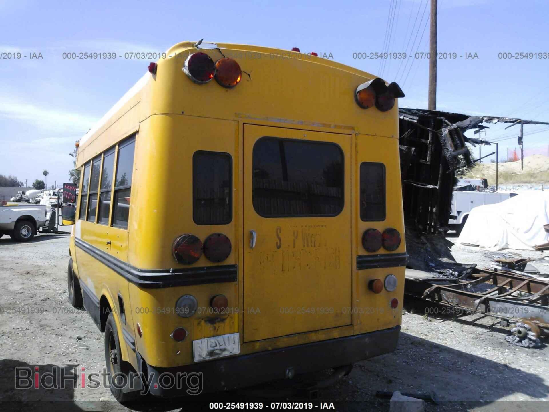 1995 FORD ECONOLINE - VIN: 1FDJE37FXSHB28697 - Фото 3