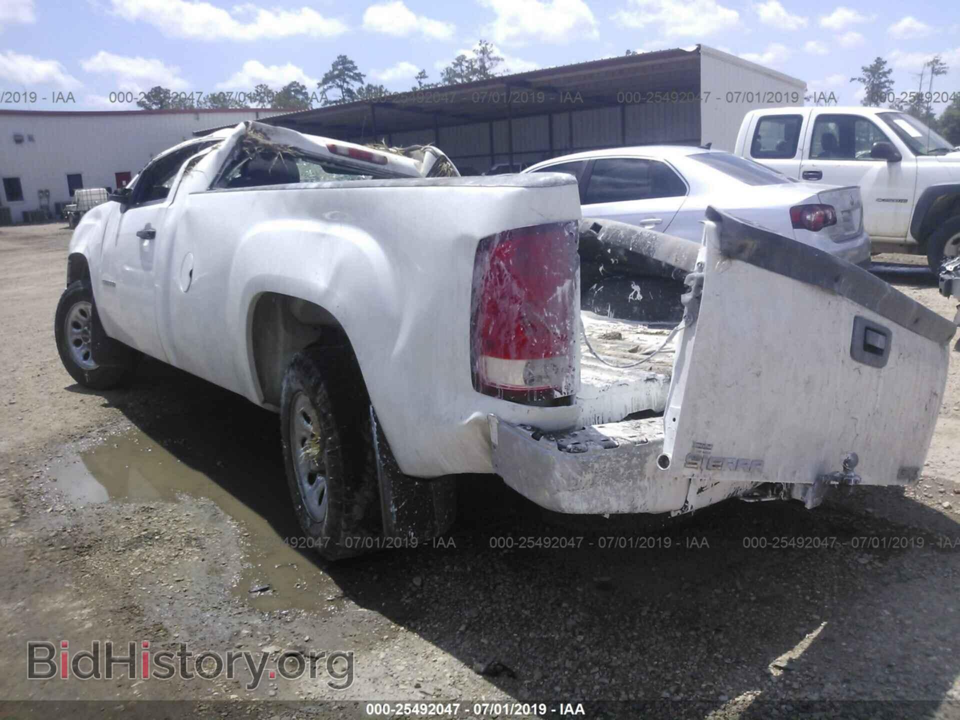 2011 GMC SIERRA - VIN: 1GTN1TEX8BZ170292 - Фото 3