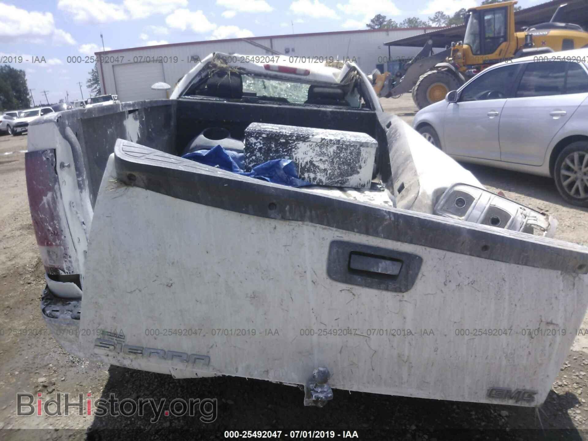2011 GMC SIERRA - VIN: 1GTN1TEX8BZ170292 - Фото 8