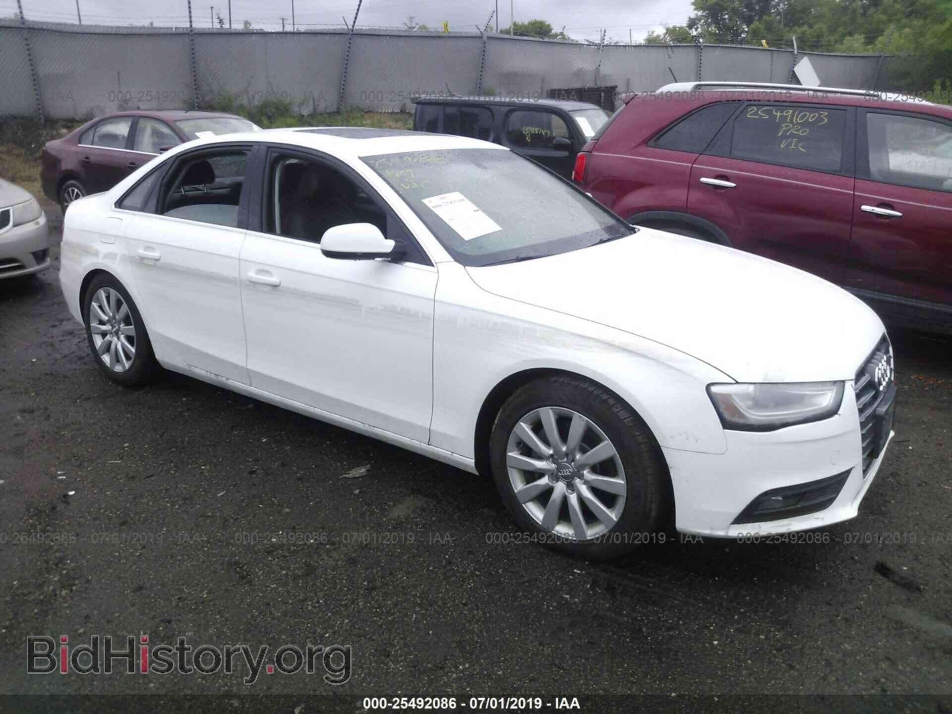 Фотография WAUBFAFL5DN007384 - AUDI A4 2013