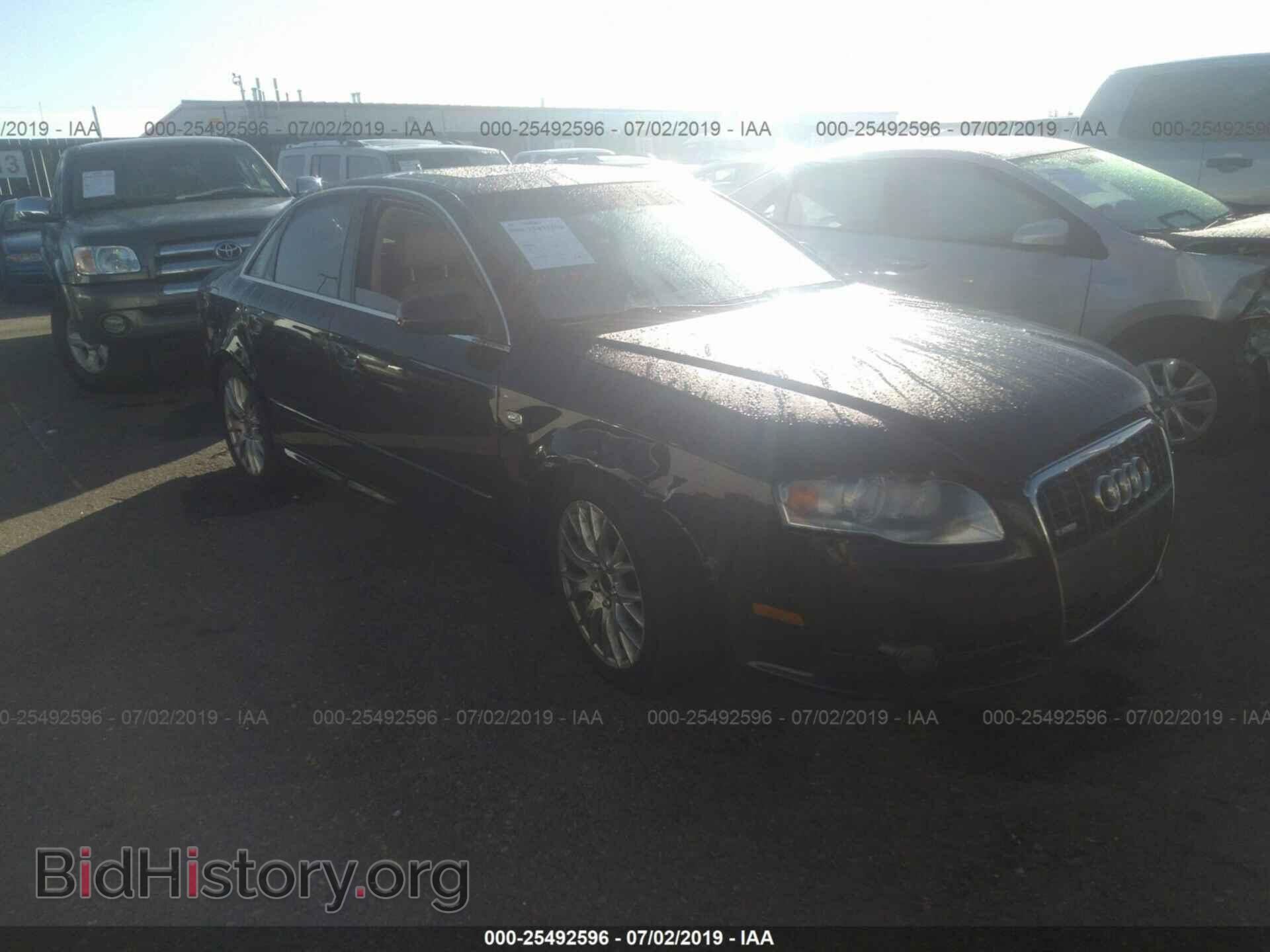Фотография WAUDF78E98A142844 - AUDI A4 2008