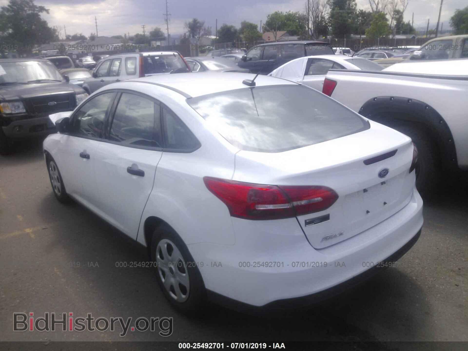 2017 FORD FOCUS - VIN: 1FADP3E29HL279182 - Photo 3