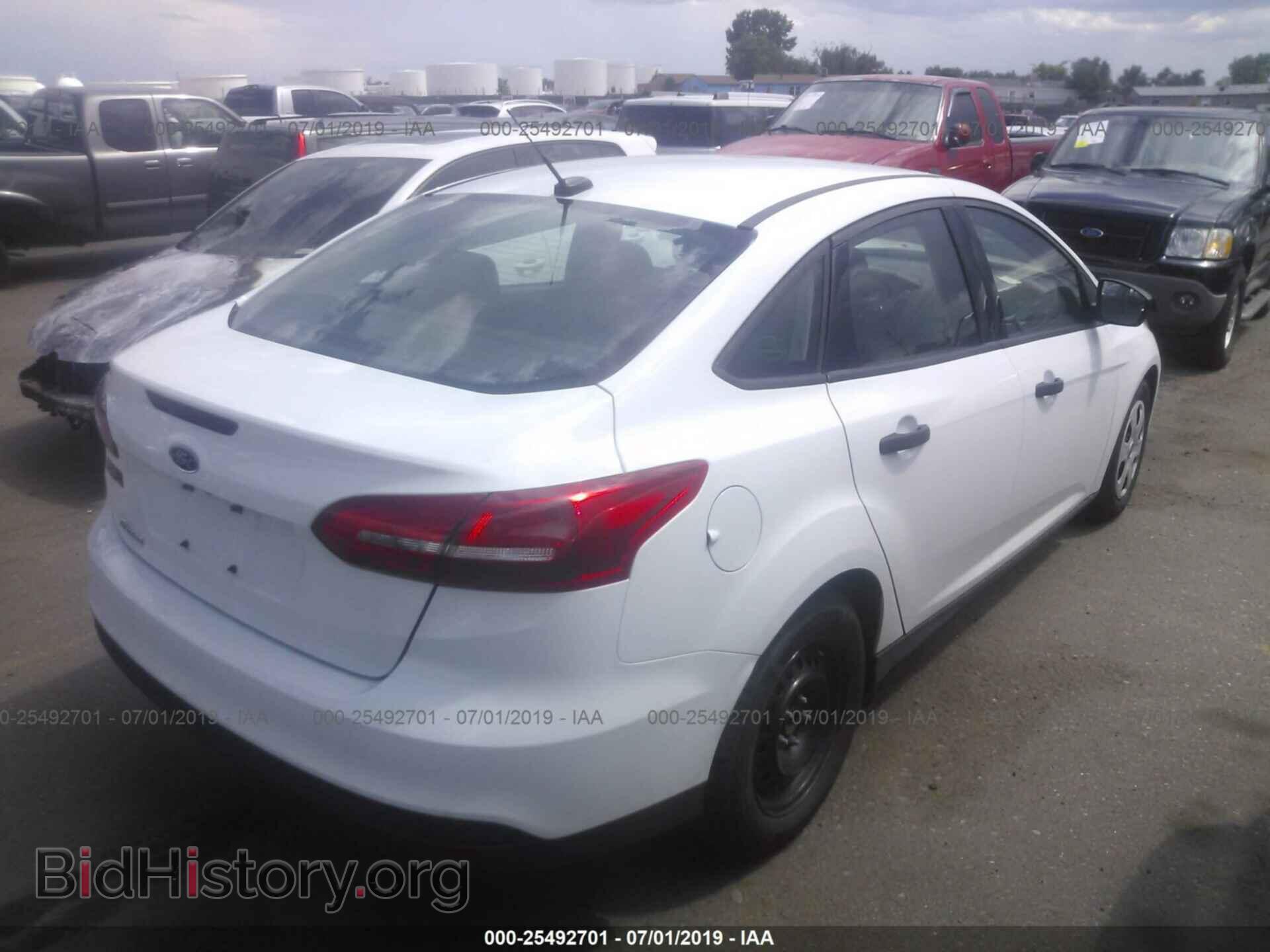 2017 FORD FOCUS - VIN: 1FADP3E29HL279182 - Photo 4
