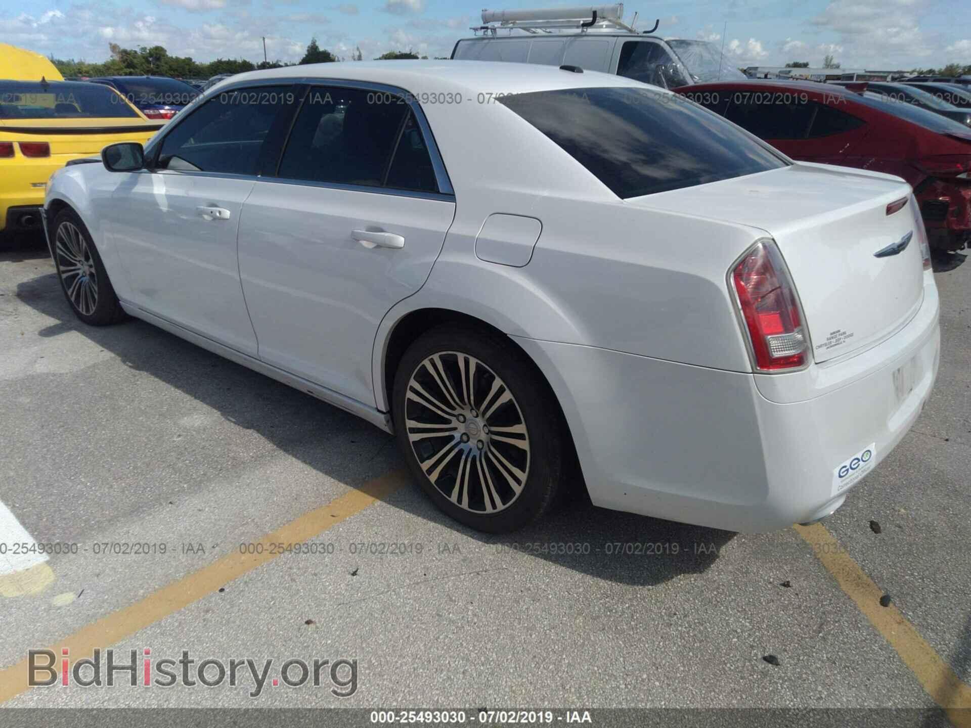 2013 CHRYSLER 300 - VIN: 2C3CCABT6DH732267 - Photo 3