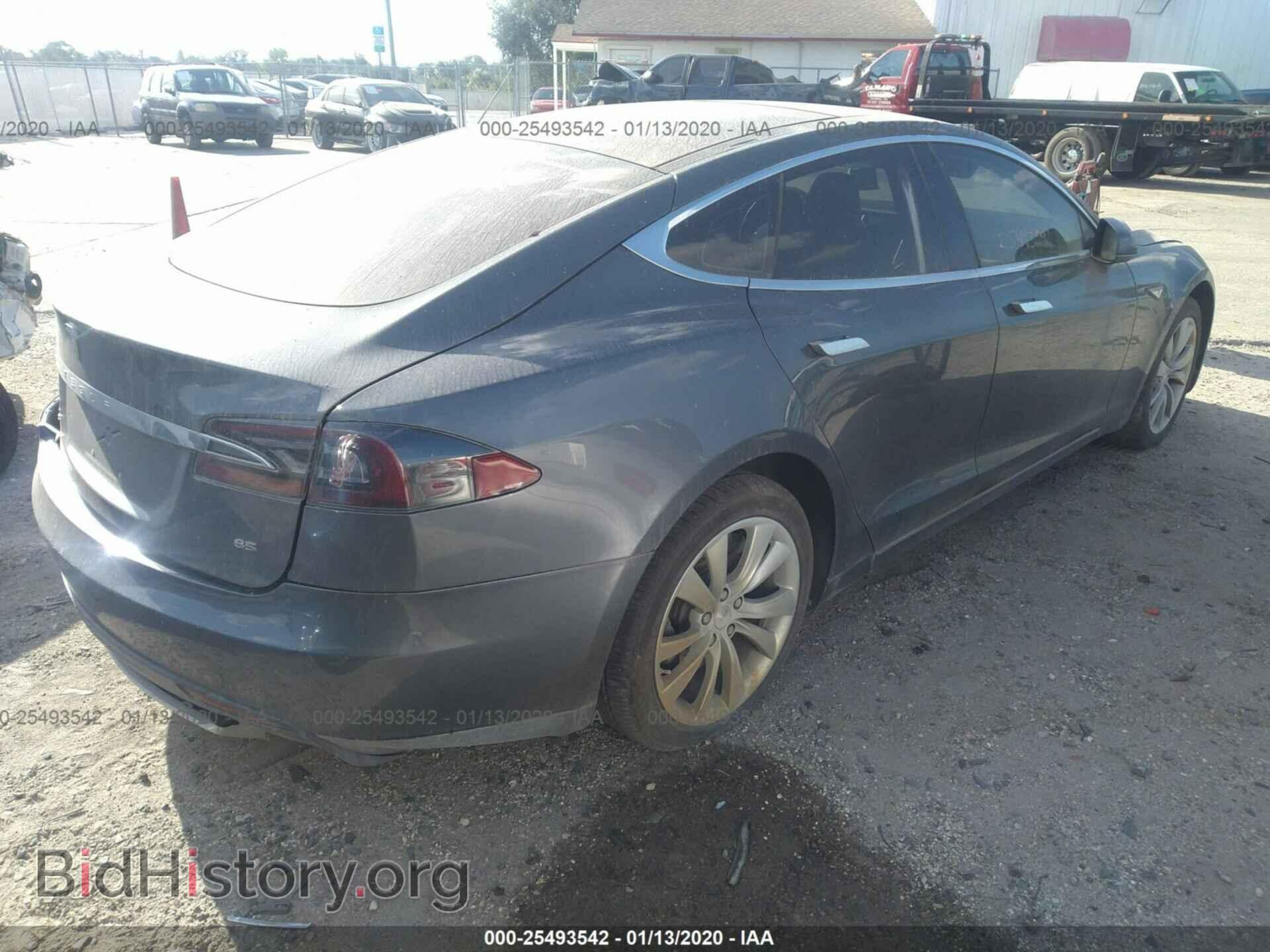 2014 TESLA MODEL S - VIN: 5YJSA1H13EFP33502 - Photo 4