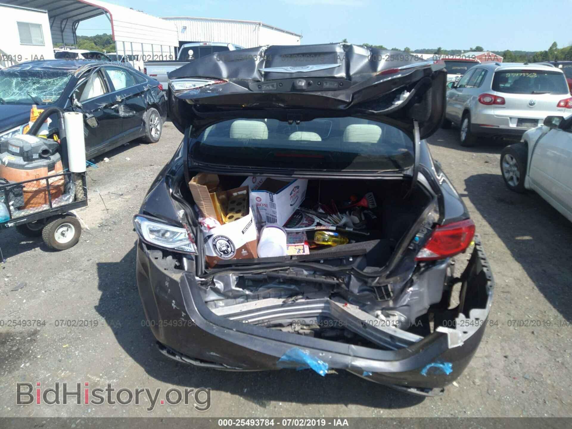 2016 CHRYSLER 200 - VIN: 1C3CCCAB7GN143597 - Photo 6