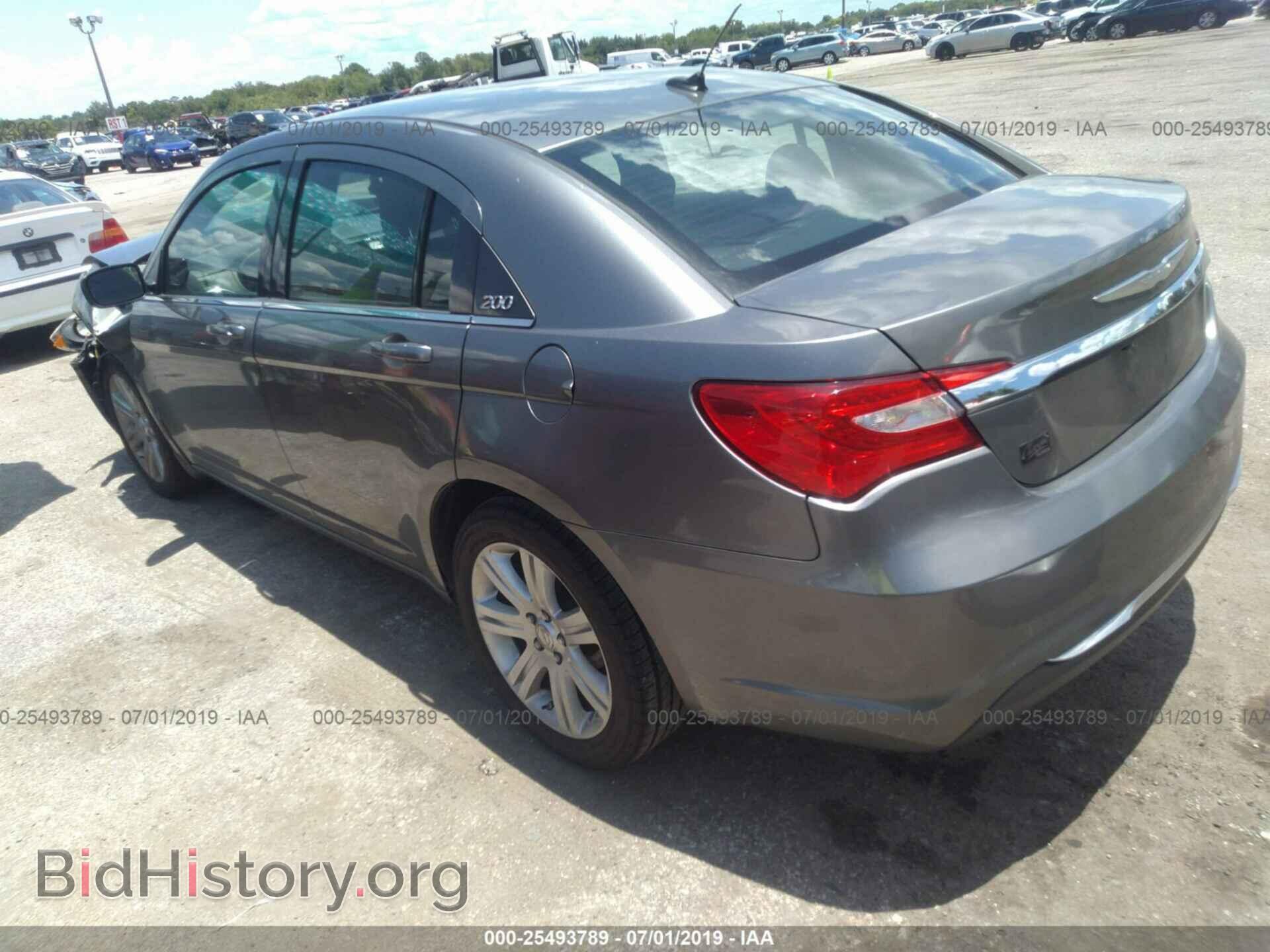 2013 CHRYSLER 200 - VIN: 1C3CCBAB3DN660322 - Photo 3