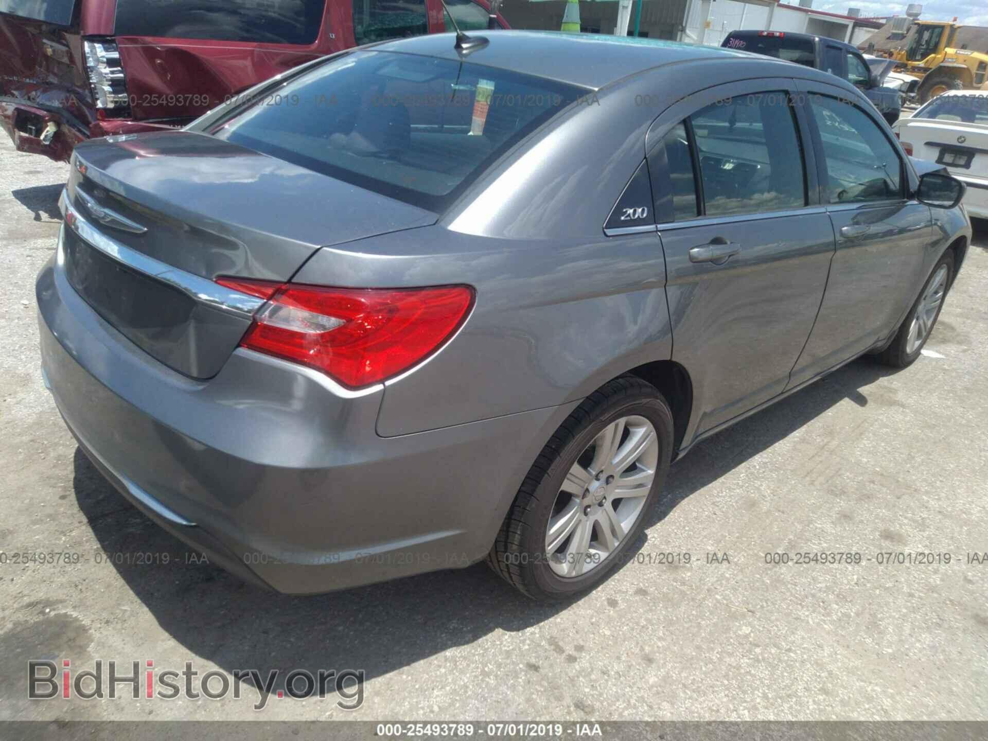 2013 CHRYSLER 200 - VIN: 1C3CCBAB3DN660322 - Photo 4
