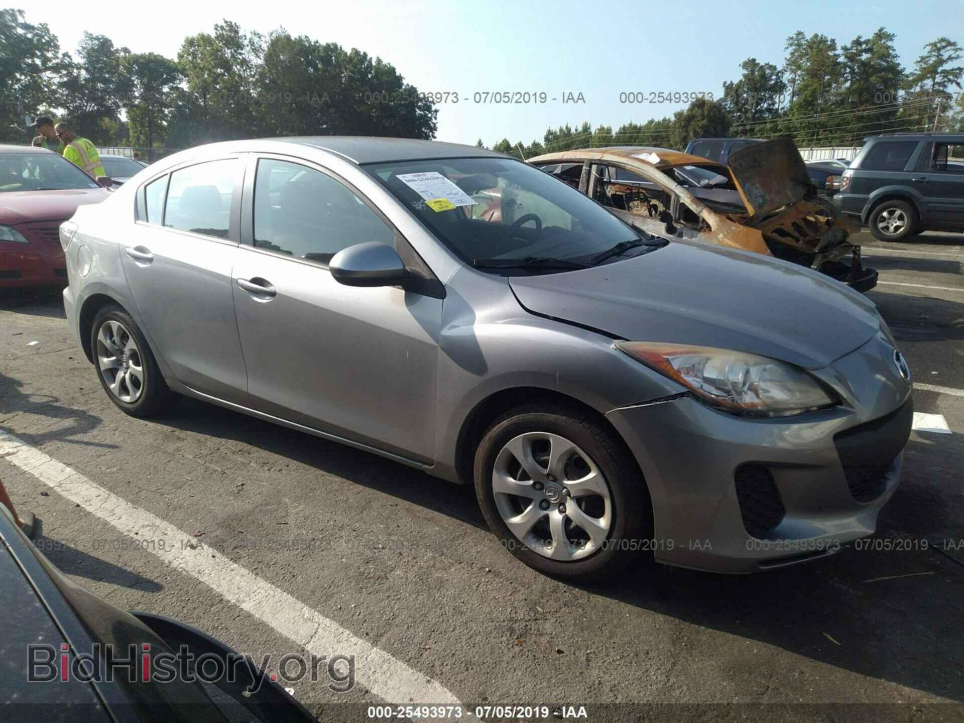 Фотография JM1BL1UG5C1590370 - MAZDA 3 2012