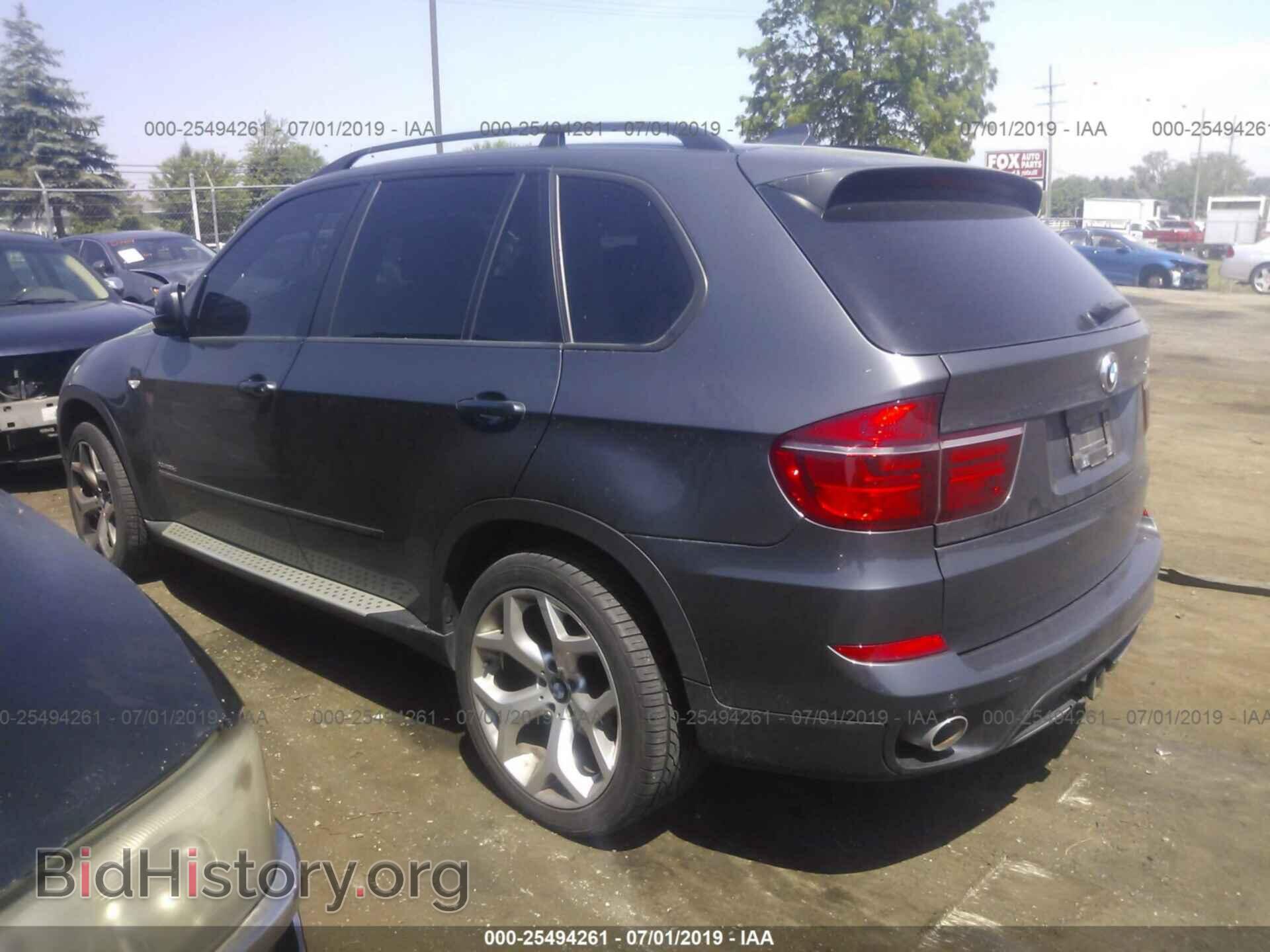 2011 BMW X5 - VIN: 5UXZW0C5XBL656977 - Фото 3