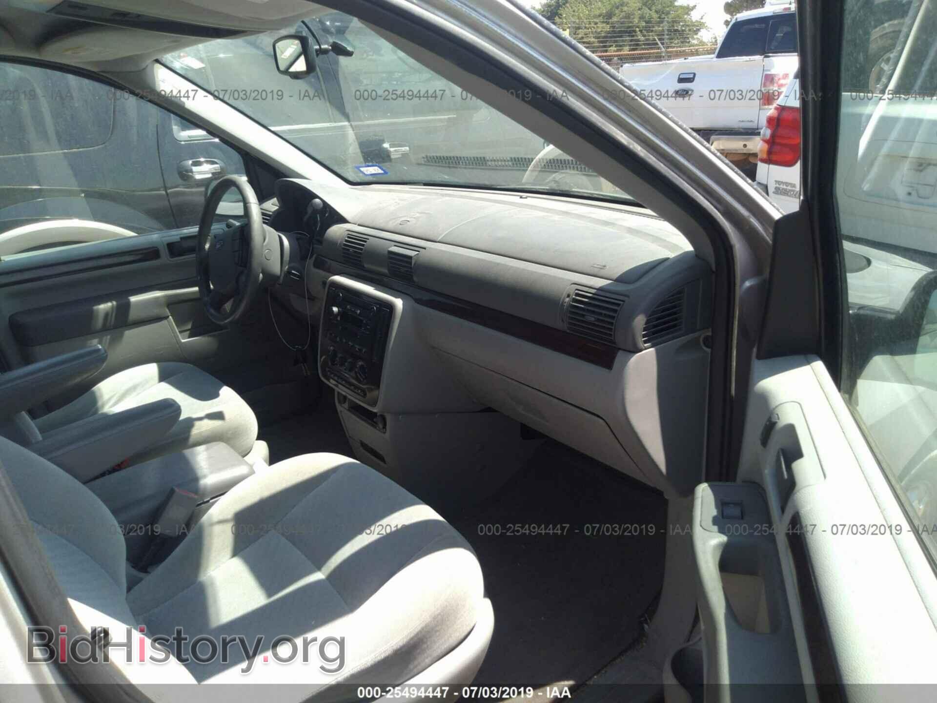 2006 FORD FREESTAR - VIN: 2FMDA52256BA16062 - Фото 5