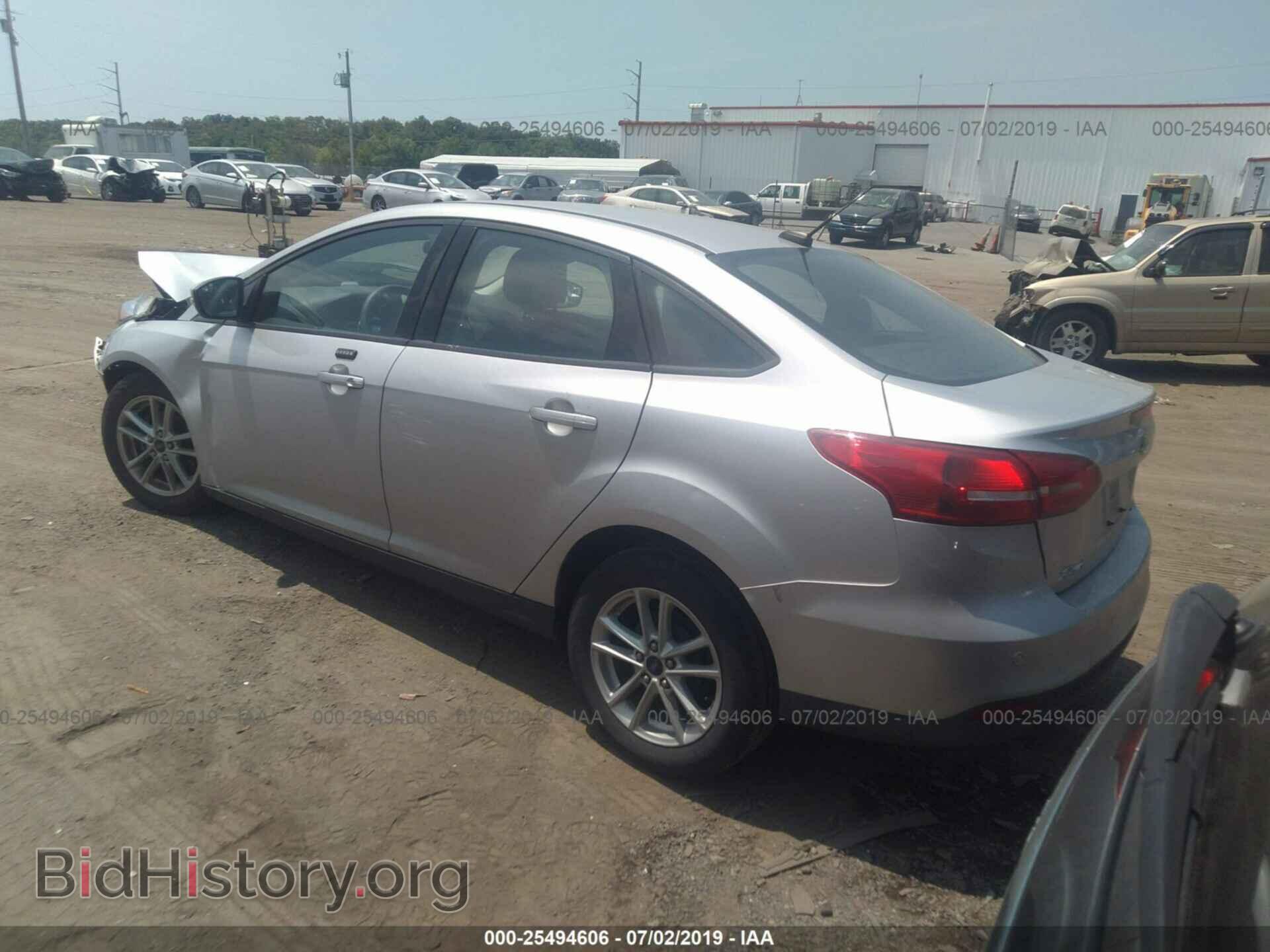 2016 FORD FOCUS - VIN: 1FADP3F24GL266496 - Фото 3