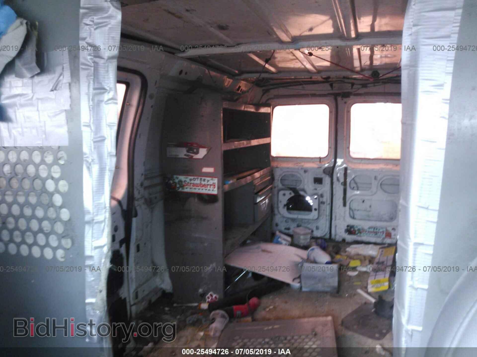 2004 FORD ECONOLINE - VIN: 1FTNE24W44HA30563 - Photo 8