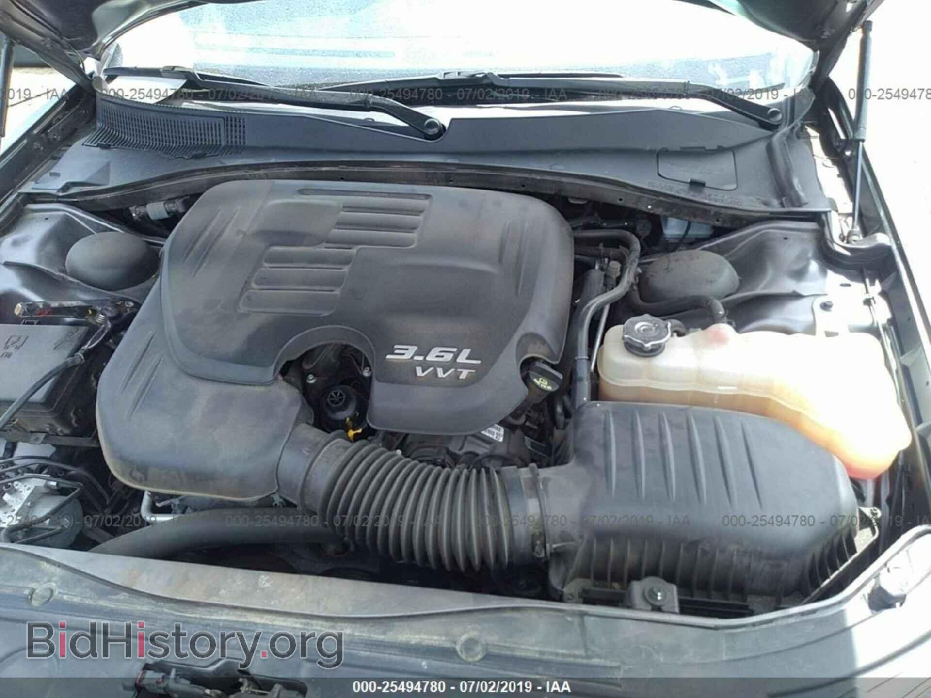 2016 CHRYSLER 300C - VIN: 2C3CCAEG9GH268670 - Фото 10