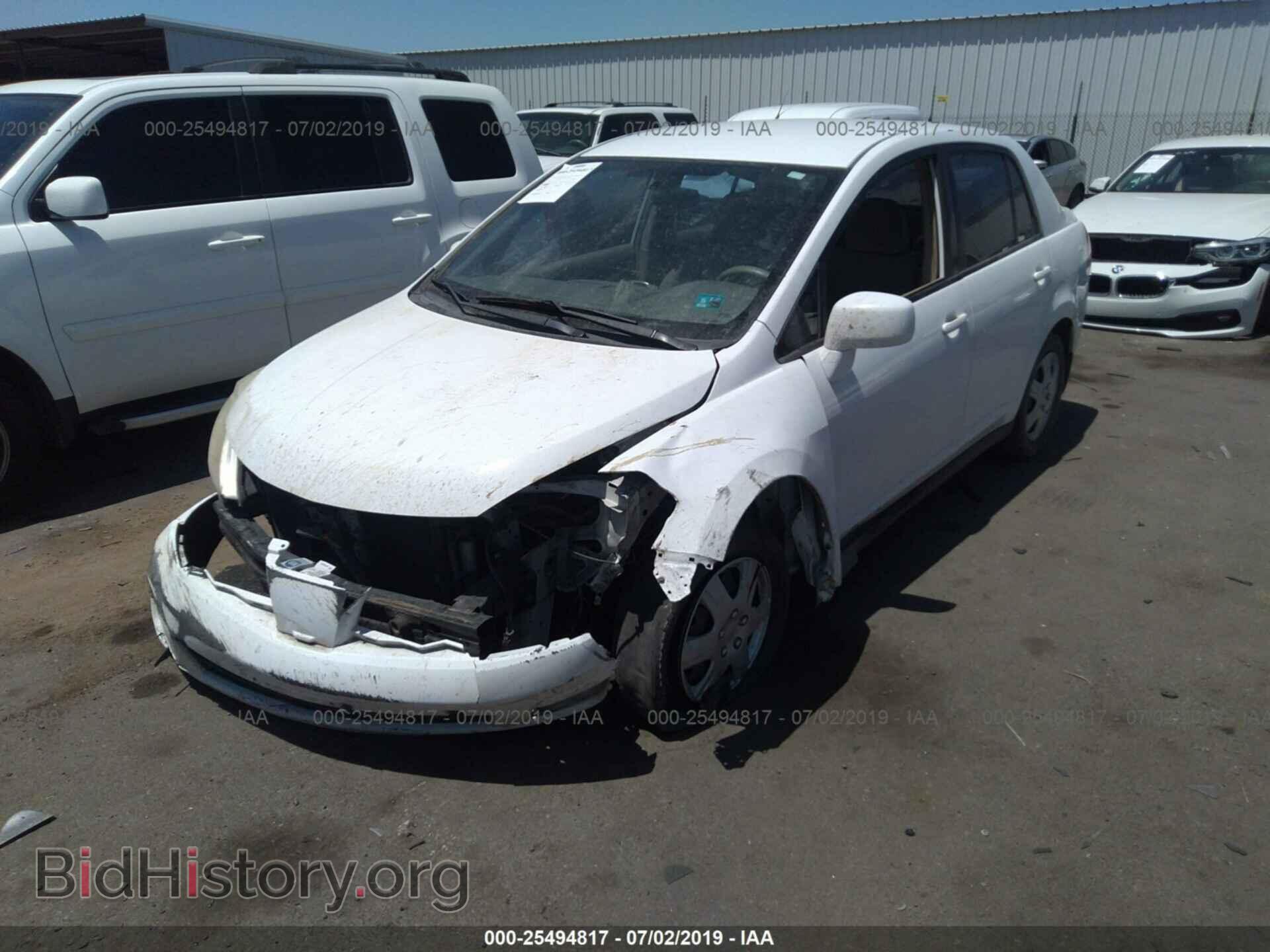 2009 NISSAN VERSA - VIN: 3N1BC11E39L469585 - Фото 2