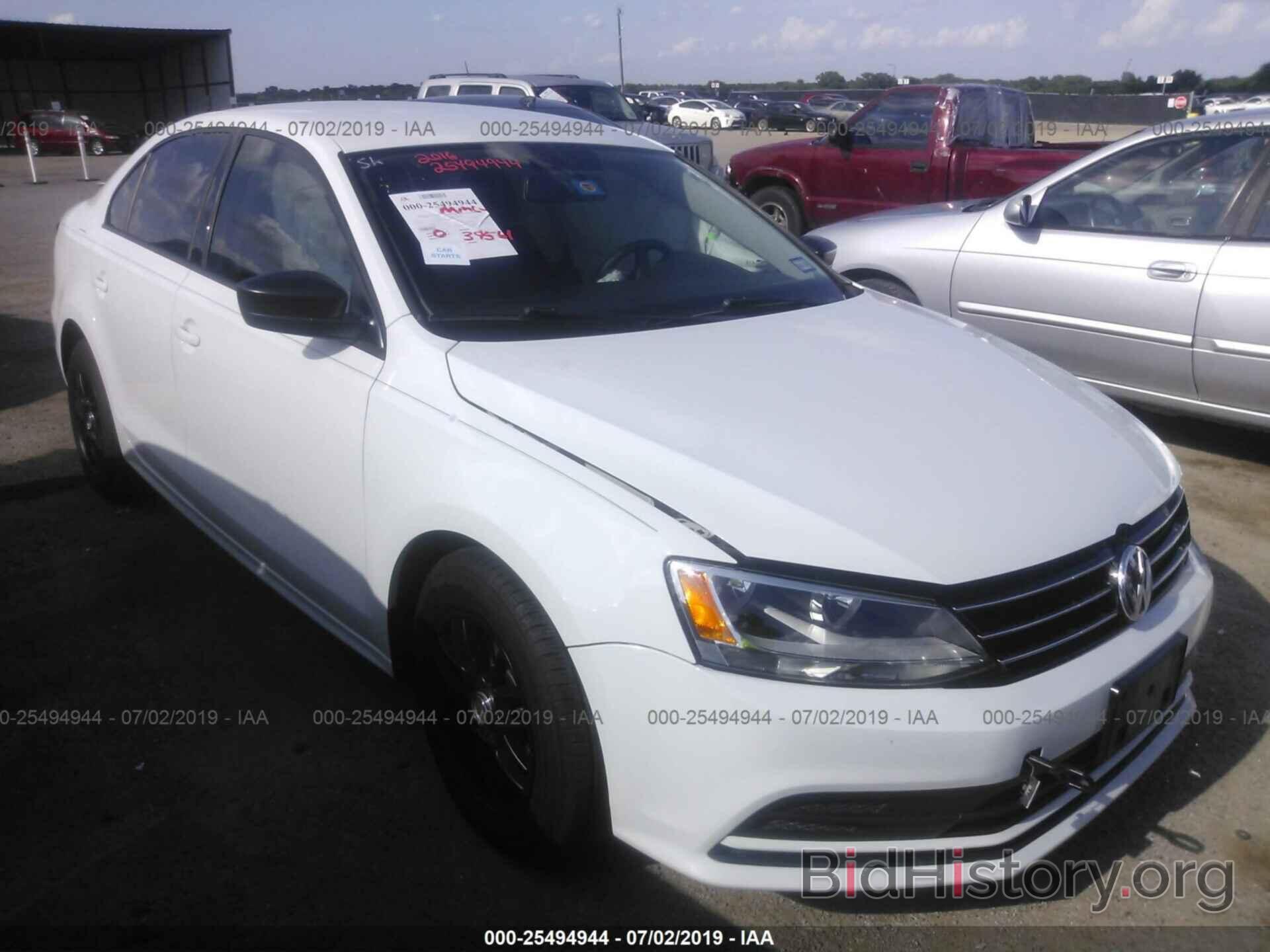 Photo 3VW267AJ3GM403059 - VOLKSWAGEN JETTA 2016