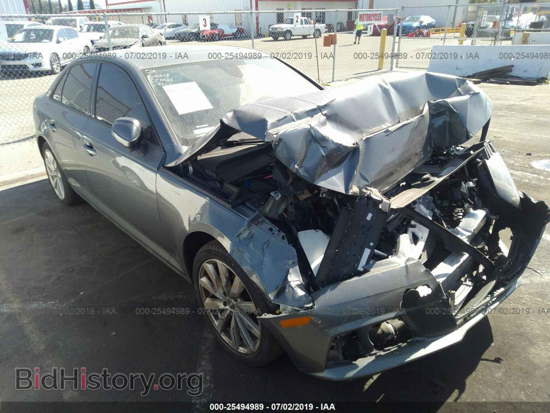 Photo WAUGMAF43HN059929 - AUDI A4 2017