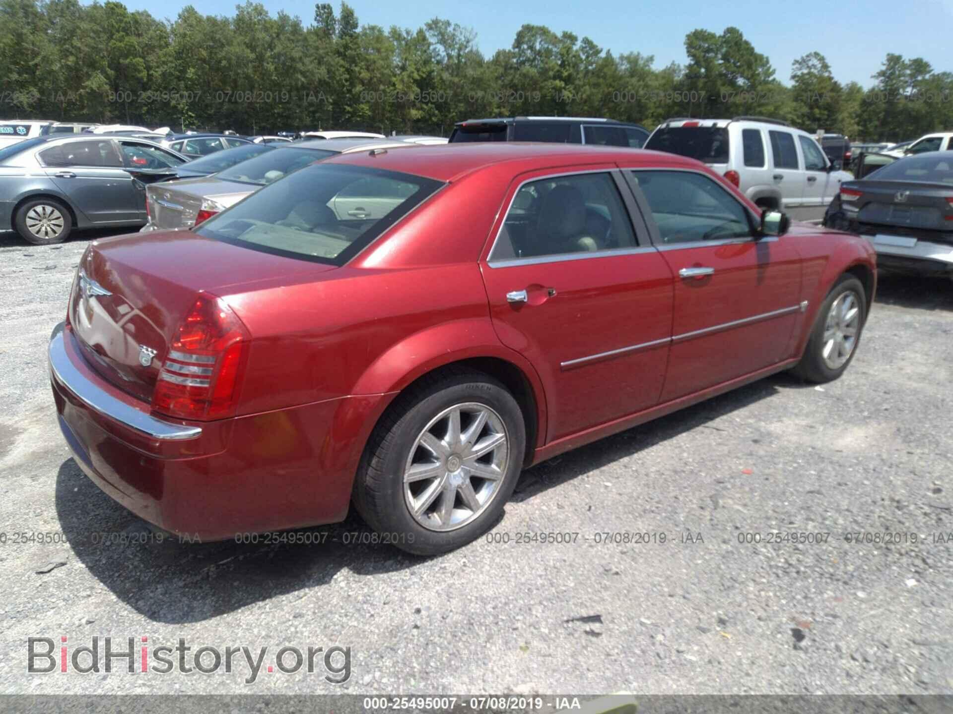 2007 CHRYSLER 300C - VIN: 2C3LA63H57H754052 - Фото 4