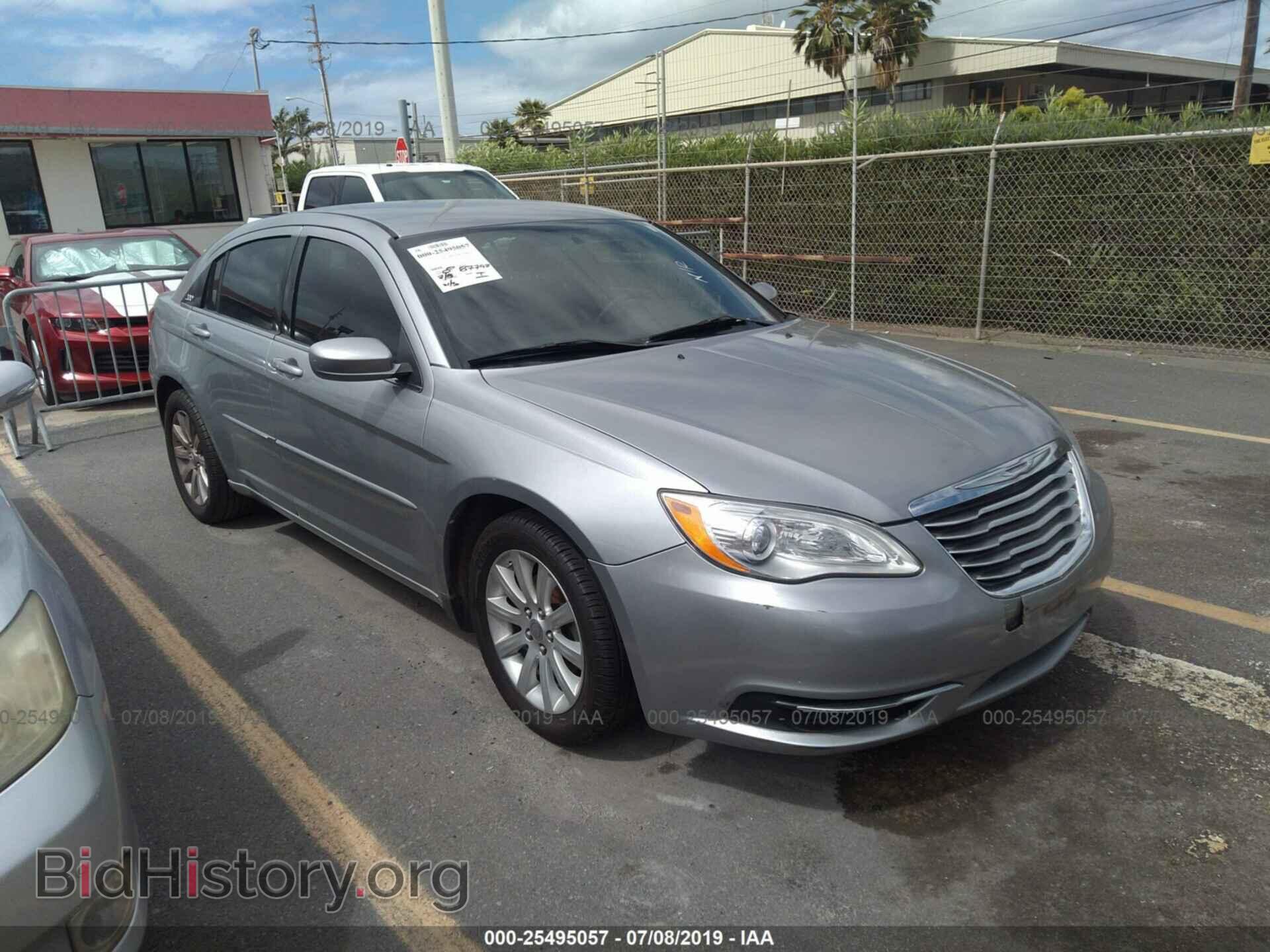 Фотография 1C3CCBBB8DN713854 - CHRYSLER 200 2013