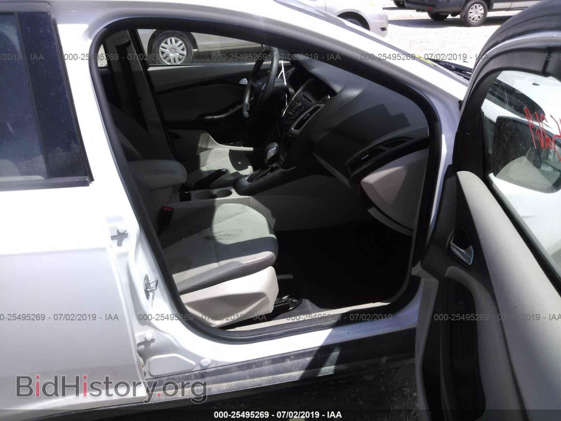 2014 FORD FOCUS - VIN: 1FADP3F22EL421656 - Photo 5