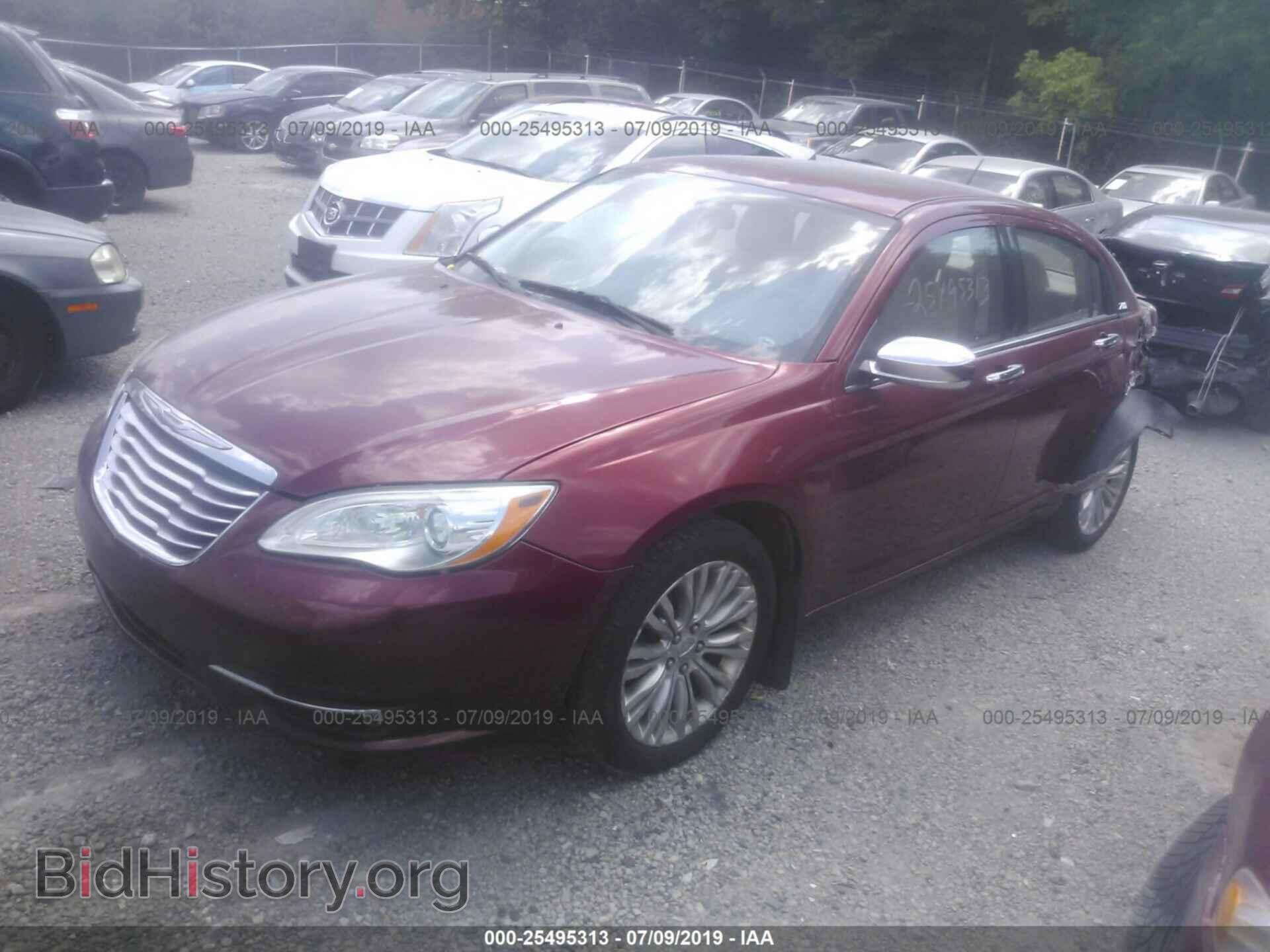 2012 CHRYSLER 200 - VIN: 1C3CCBCB7CN236525 - Фото 2