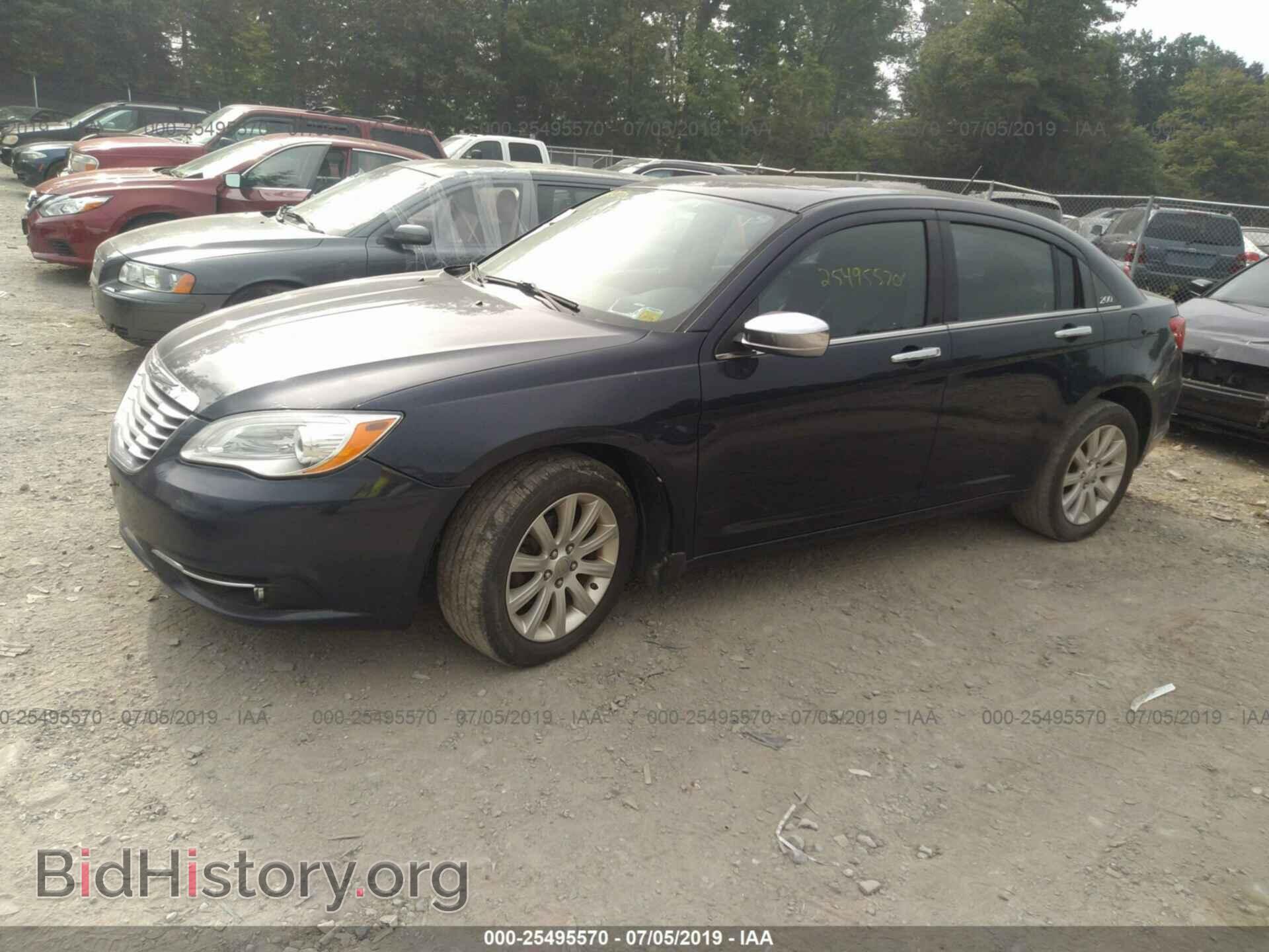 2013 CHRYSLER 200 - VIN: 1C3CCBCG0DN715429 - Photo 2
