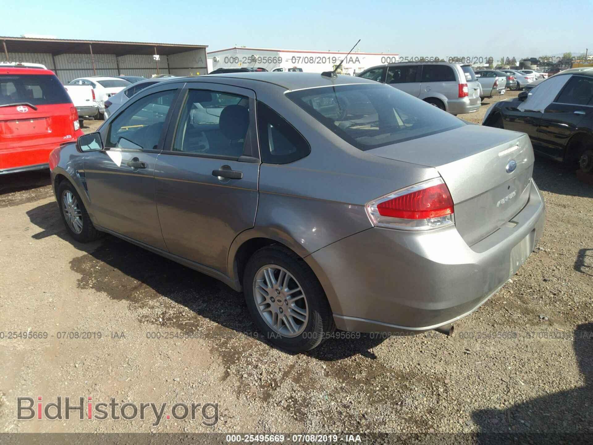 2008 FORD FOCUS - VIN: 1FAHP35N88W222109 - Фото 3