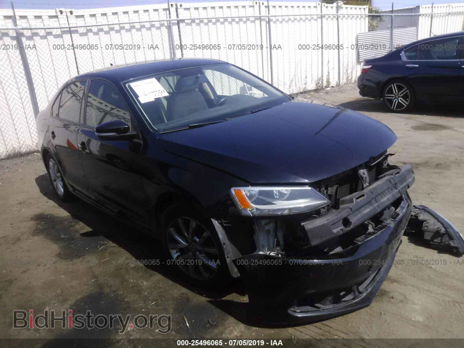Фотография 3VWDP7AJ5CM450836 - VOLKSWAGEN JETTA 2012