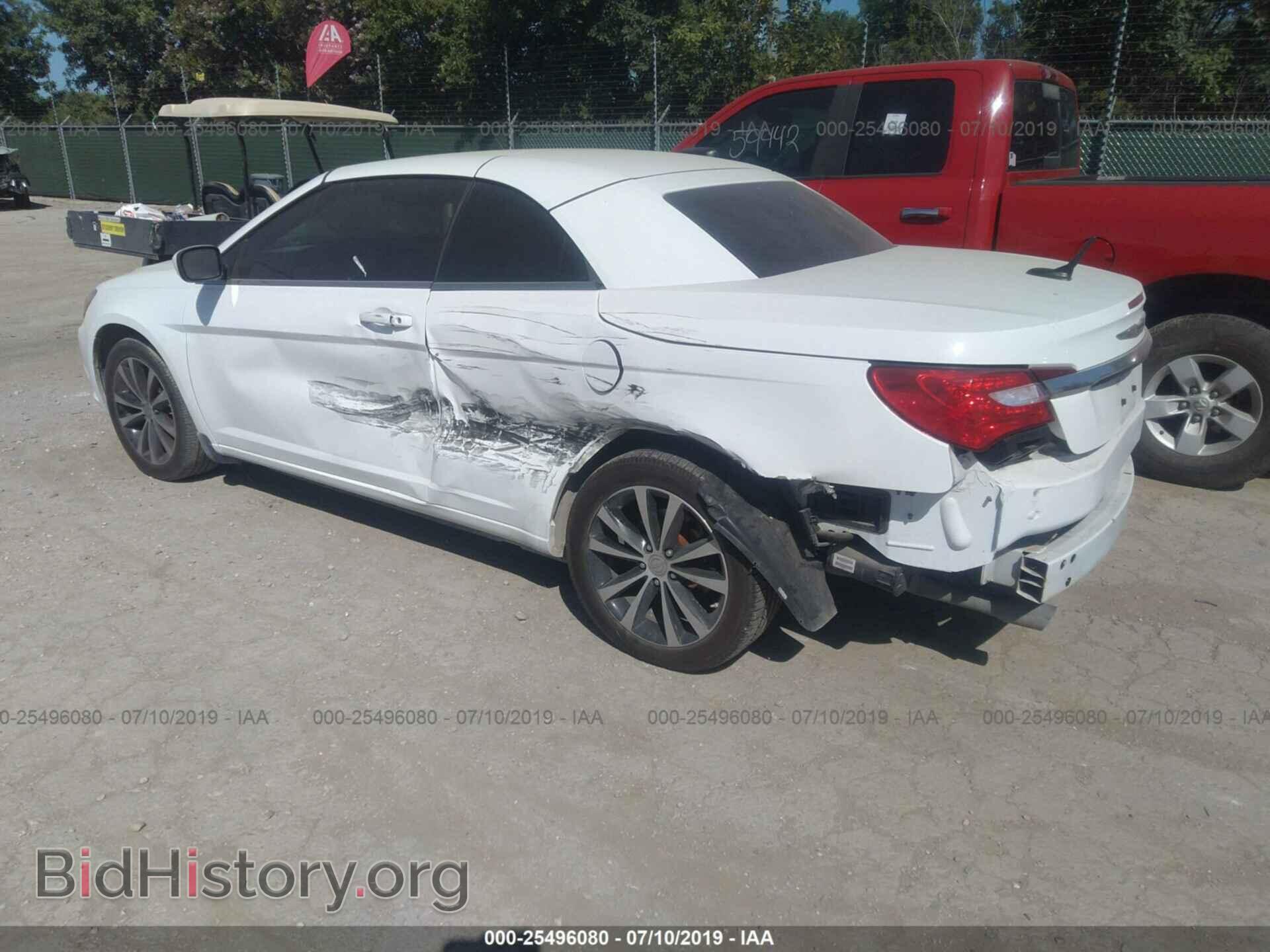 2011 CHRYSLER 200 - VIN: 1C3BC8EG9BN615841 - Фото 3