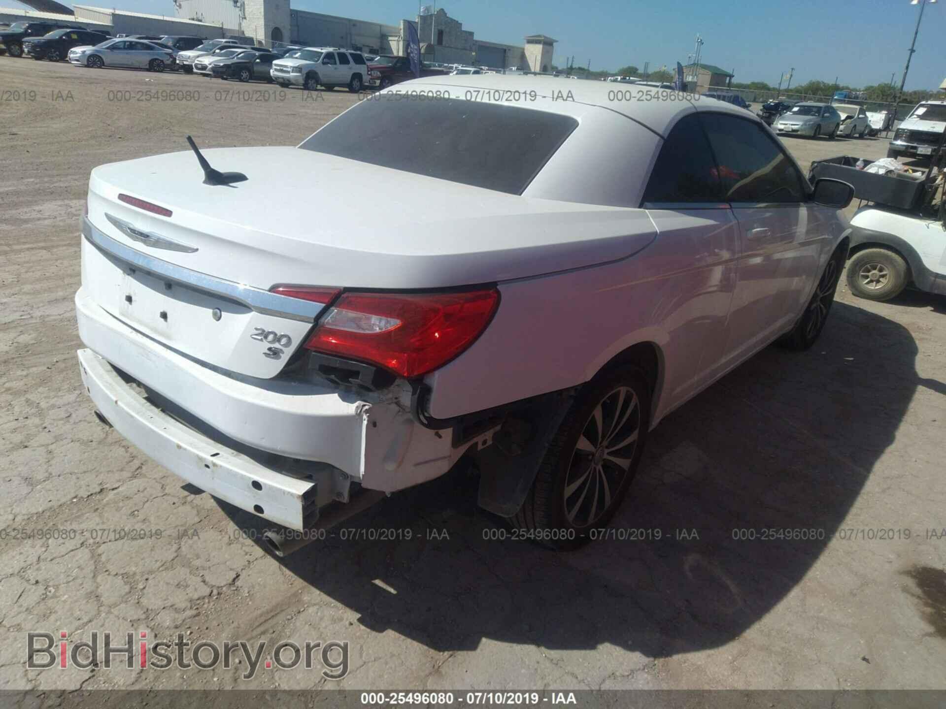 2011 CHRYSLER 200 - VIN: 1C3BC8EG9BN615841 - Фото 4