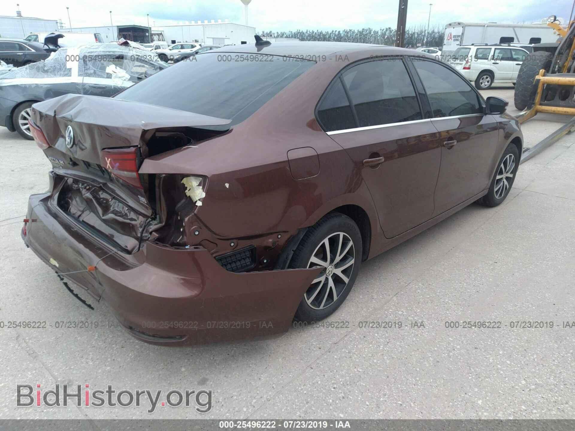 2017 VOLKSWAGEN JETTA - VIN: 3VWDB7AJXHM410936 - Фото 4