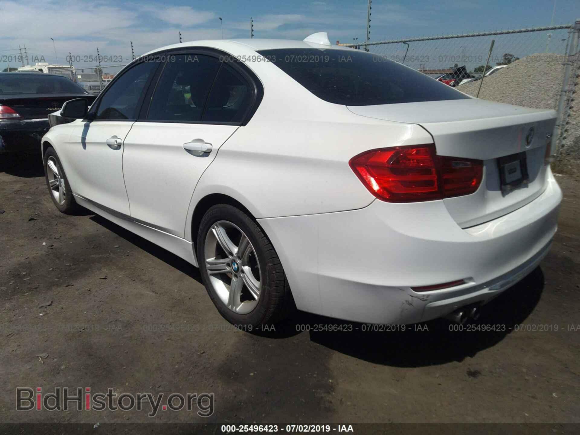 2013 BMW 328 - VIN: WBA3C1C58DF436855 - Фото 3