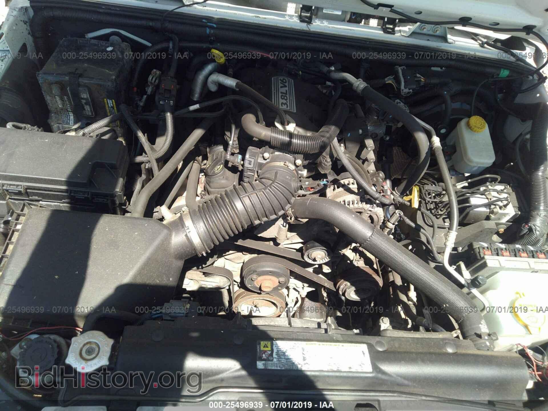 2011 JEEP WRANGLER - VIN: 1J4AA2D19BL596138 - Фото 10