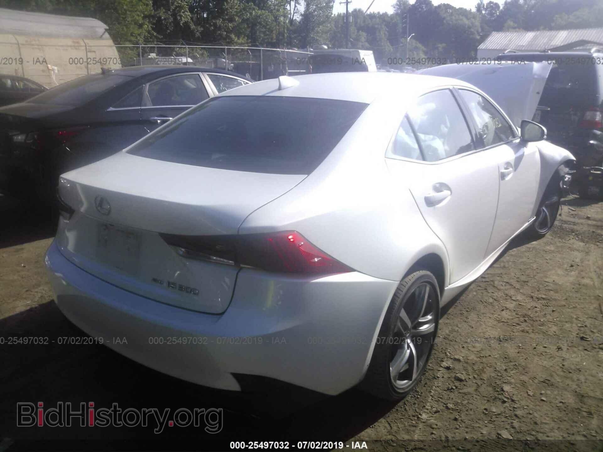 2017 LEXUS IS - VIN: JTHCM1D21H5015963 - Photo 4