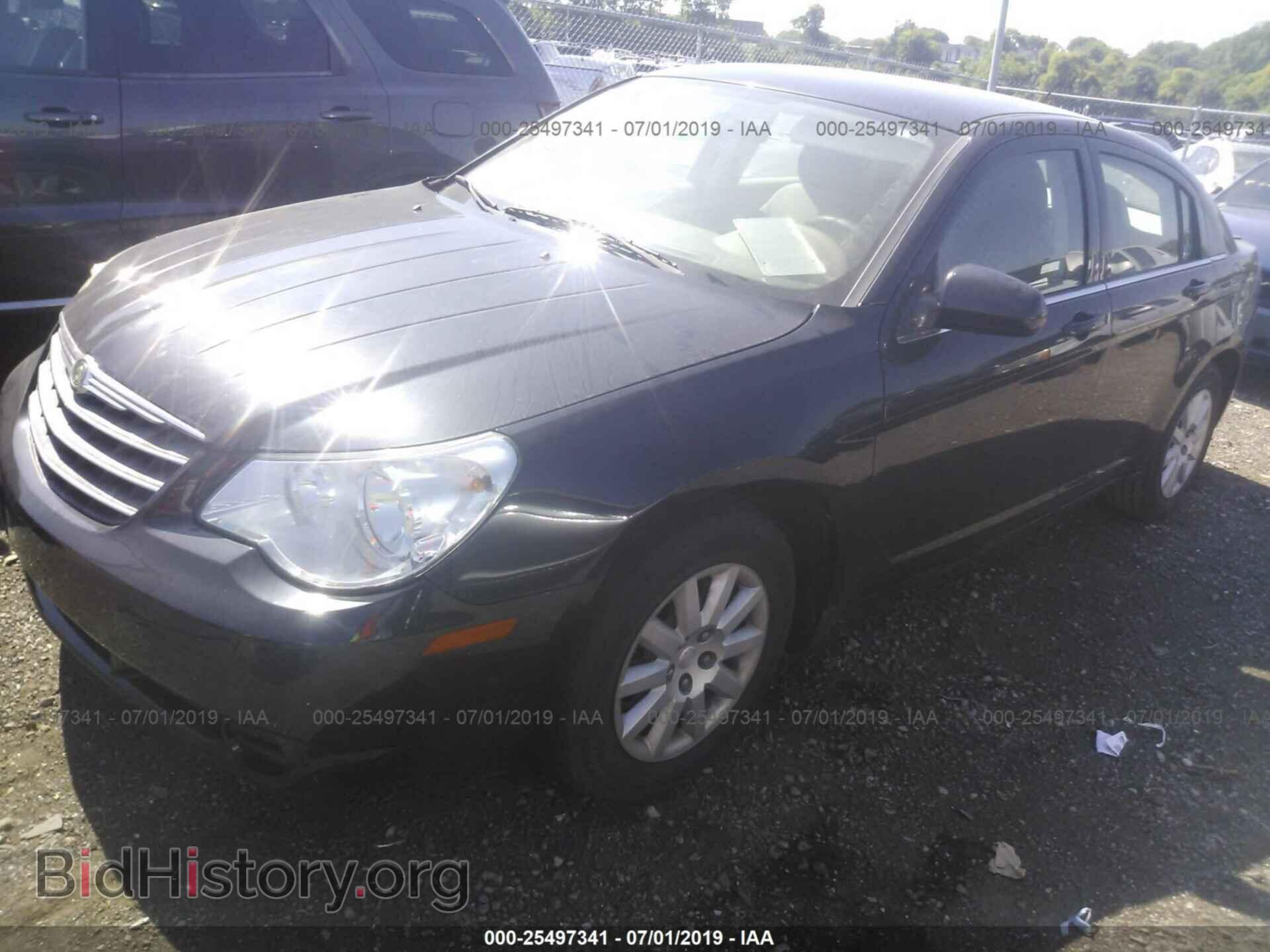 2009 CHRYSLER SEBRING - VIN: 1C3LC46B29N507958 - Фото 2
