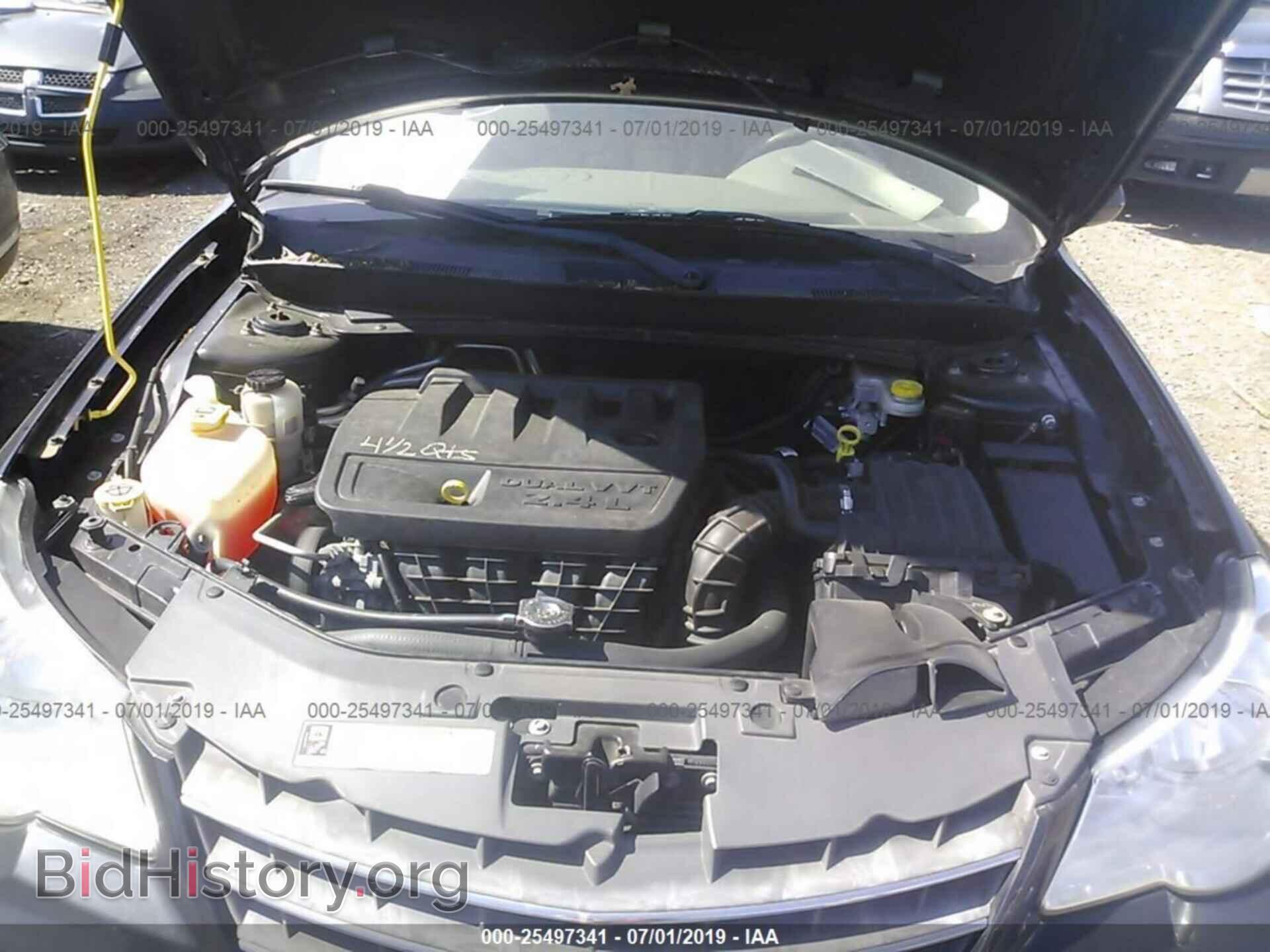 2009 CHRYSLER SEBRING - VIN: 1C3LC46B29N507958 - Фото 10
