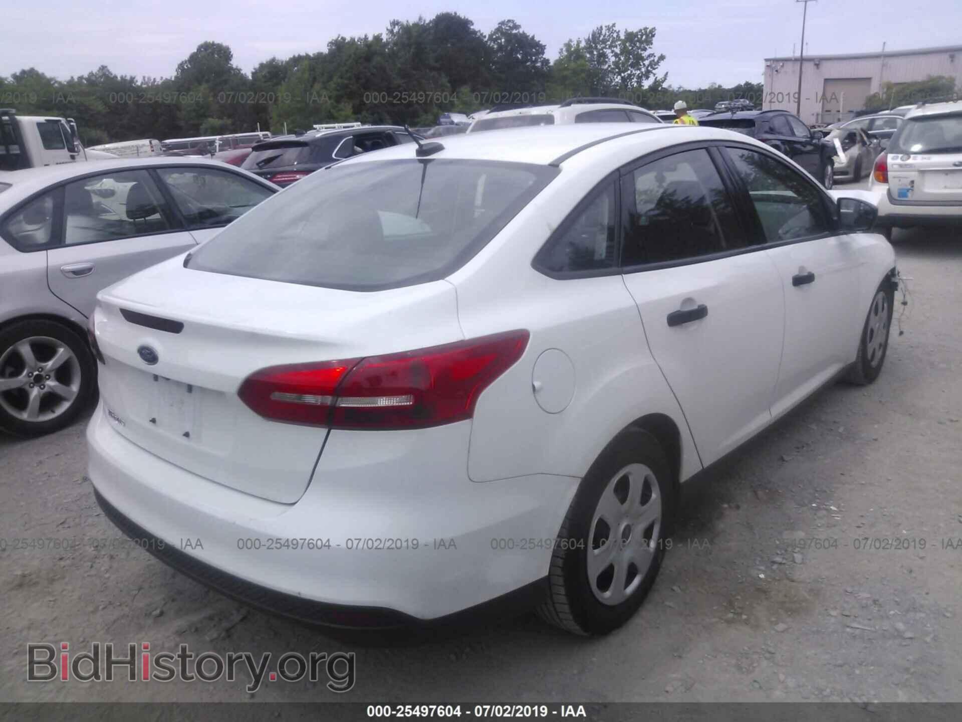 2015 FORD FOCUS - VIN: 1FADP3E24FL351368 - Photo 4
